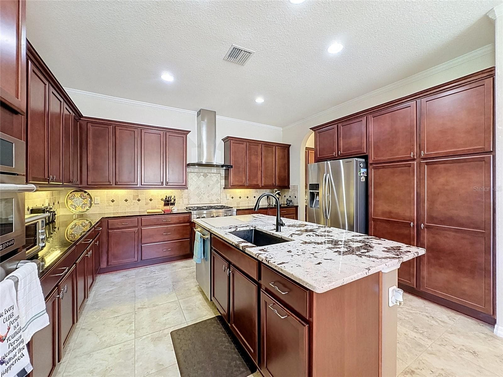 Single Family Residence at 145 BAYOU BEND RD, GROVELAND, photo 53 of 99