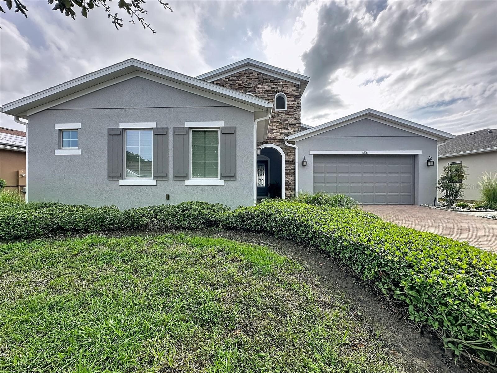 Single Family Residence at 264 SILVER MAPLE RD, GROVELAND, photo 4 of 91