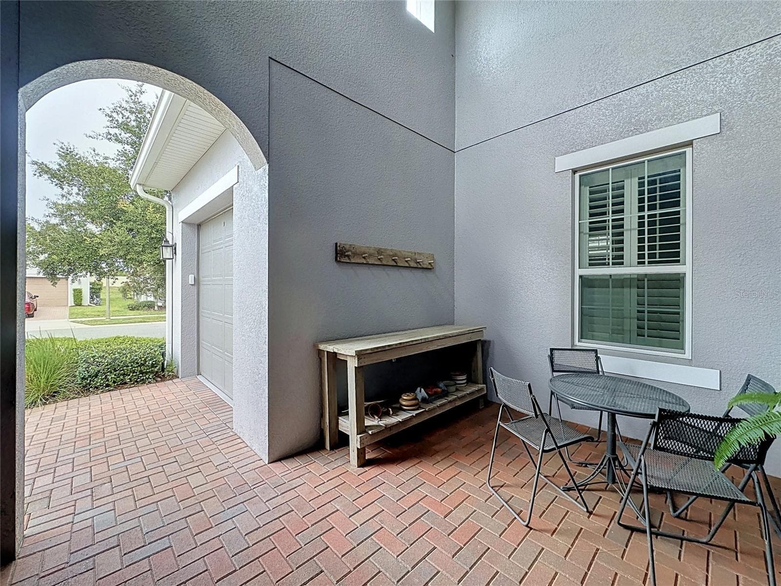 Single Family Residence at 264 SILVER MAPLE RD, GROVELAND, photo 5 of 91