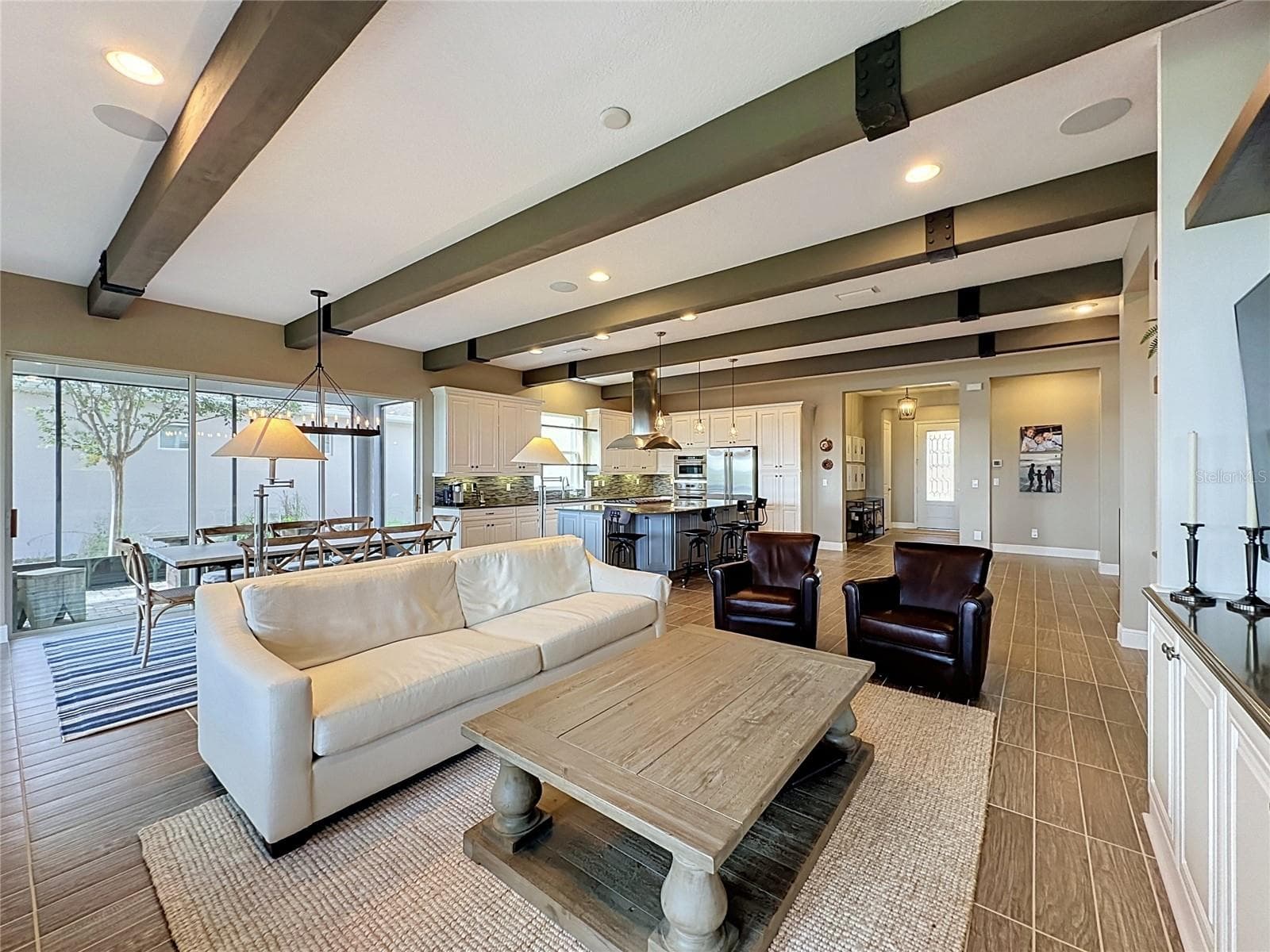 Single Family Residence at 264 SILVER MAPLE RD, GROVELAND, photo 16 of 91