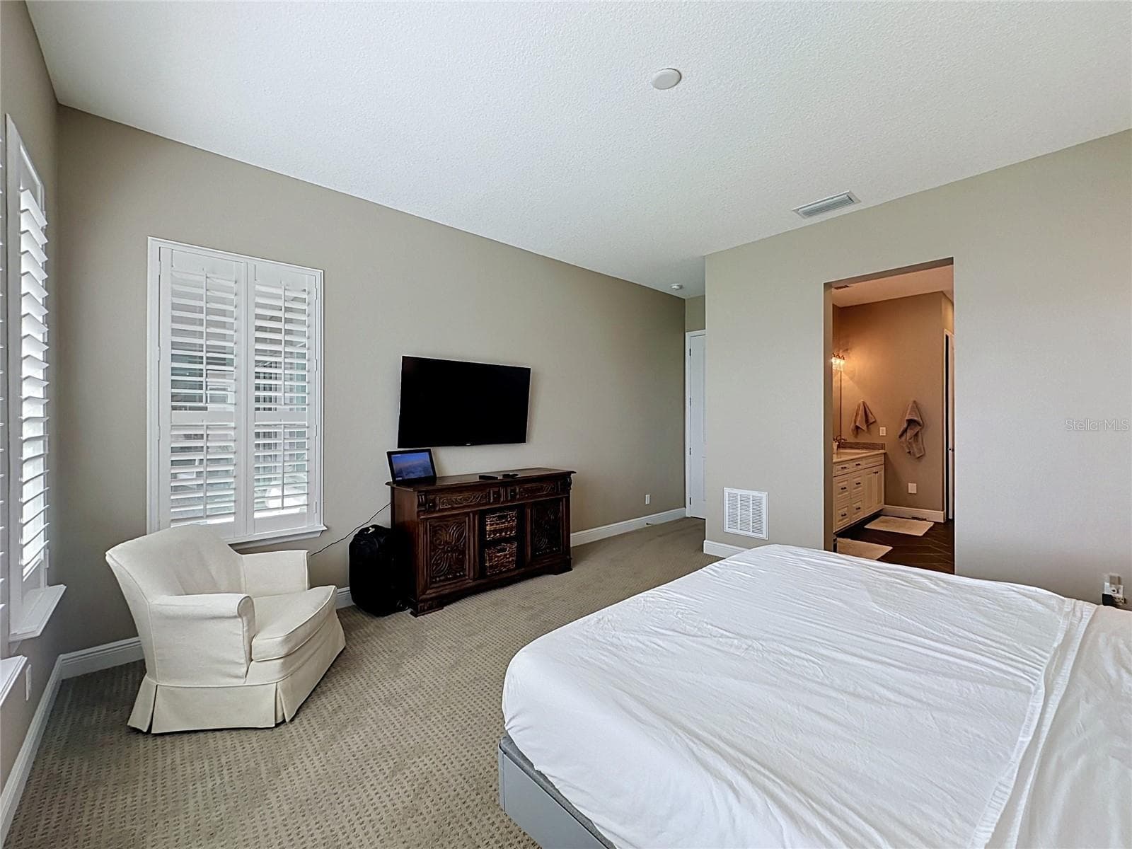 Single Family Residence at 264 SILVER MAPLE RD, GROVELAND, photo 28 of 91