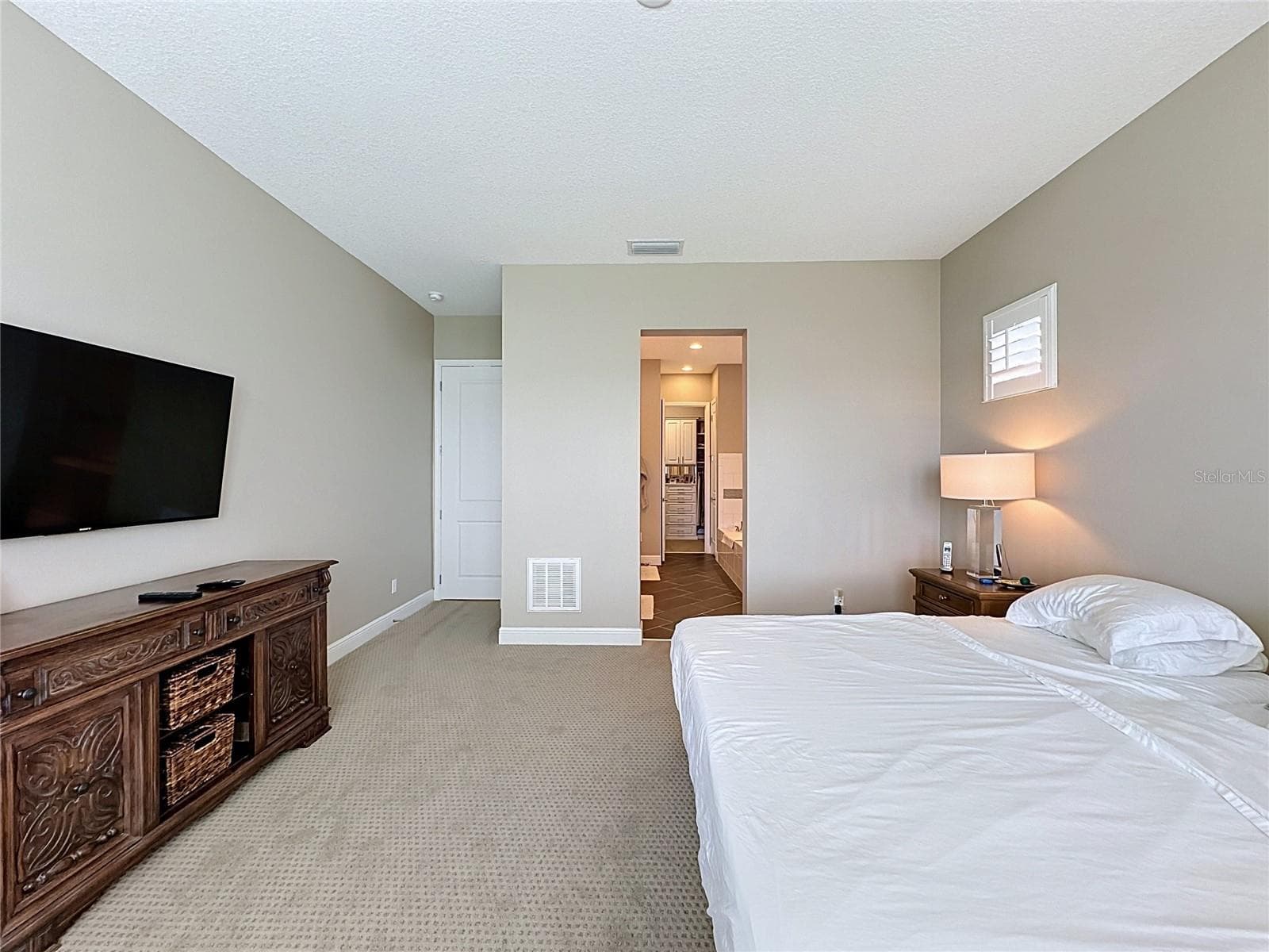 Single Family Residence at 264 SILVER MAPLE RD, GROVELAND, photo 29 of 91