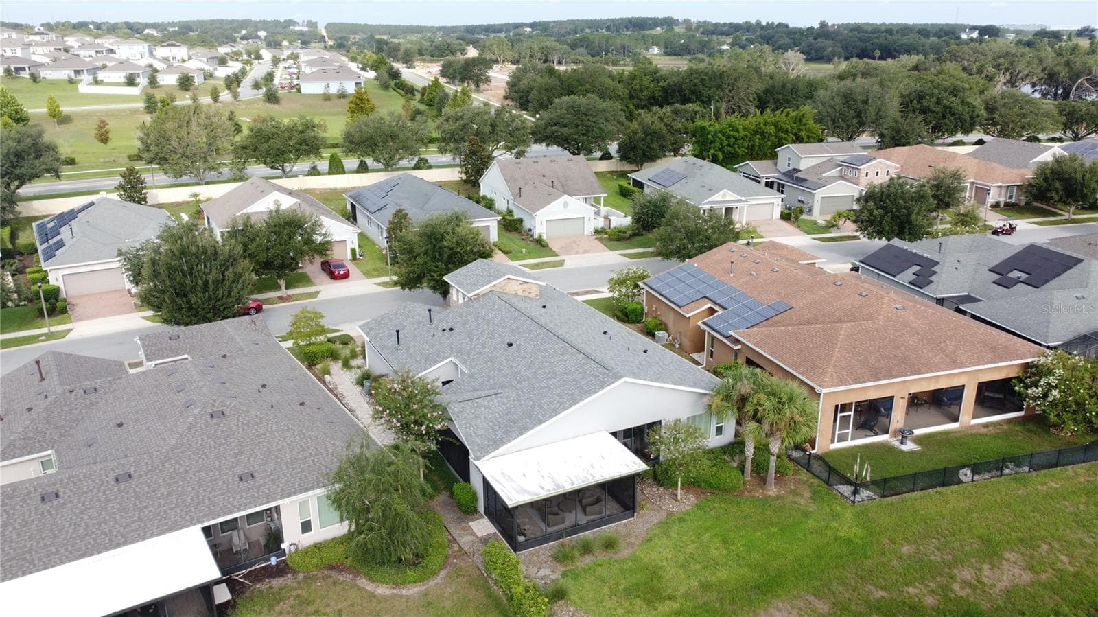 Single Family Residence at 264 SILVER MAPLE RD, GROVELAND, photo 72 of 91