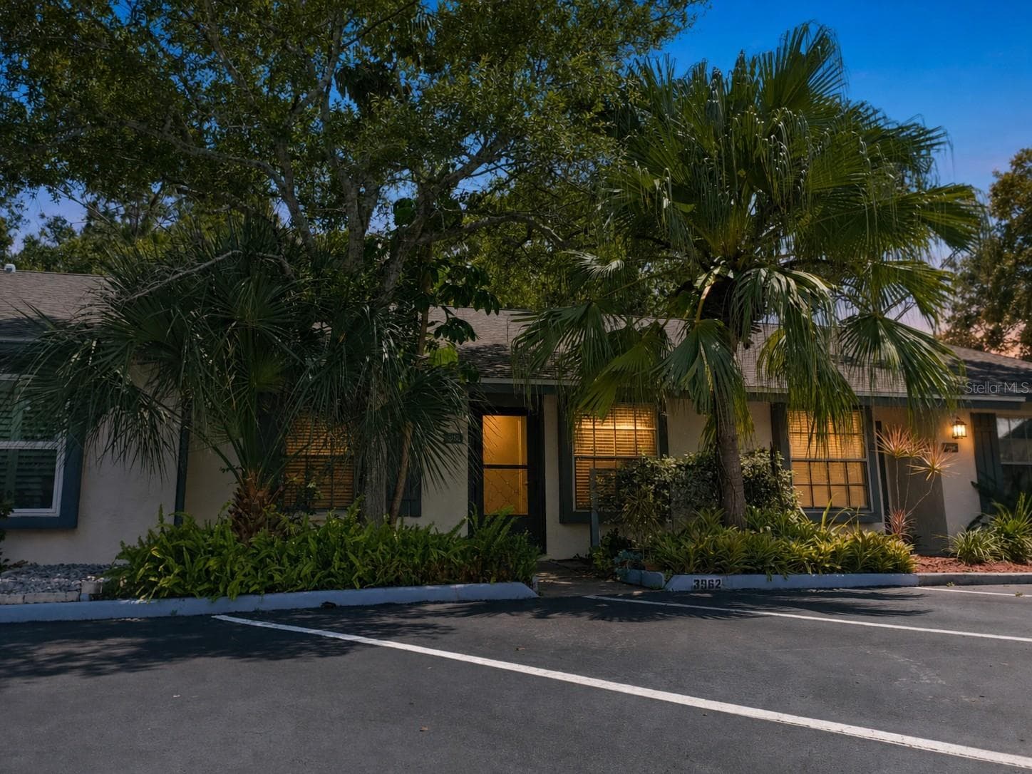 Villa at 3962 LA COSTA LN, LARGO, photo 7 of 27