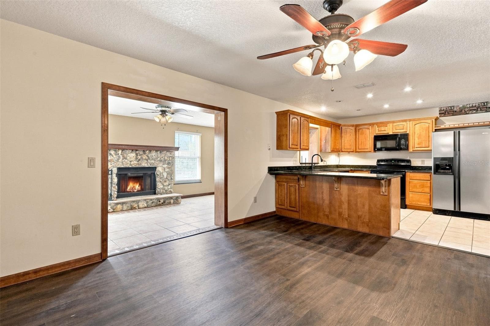 Single Family Residence at 625 PEARL RD, WINTER SPRINGS, photo 4 of 37