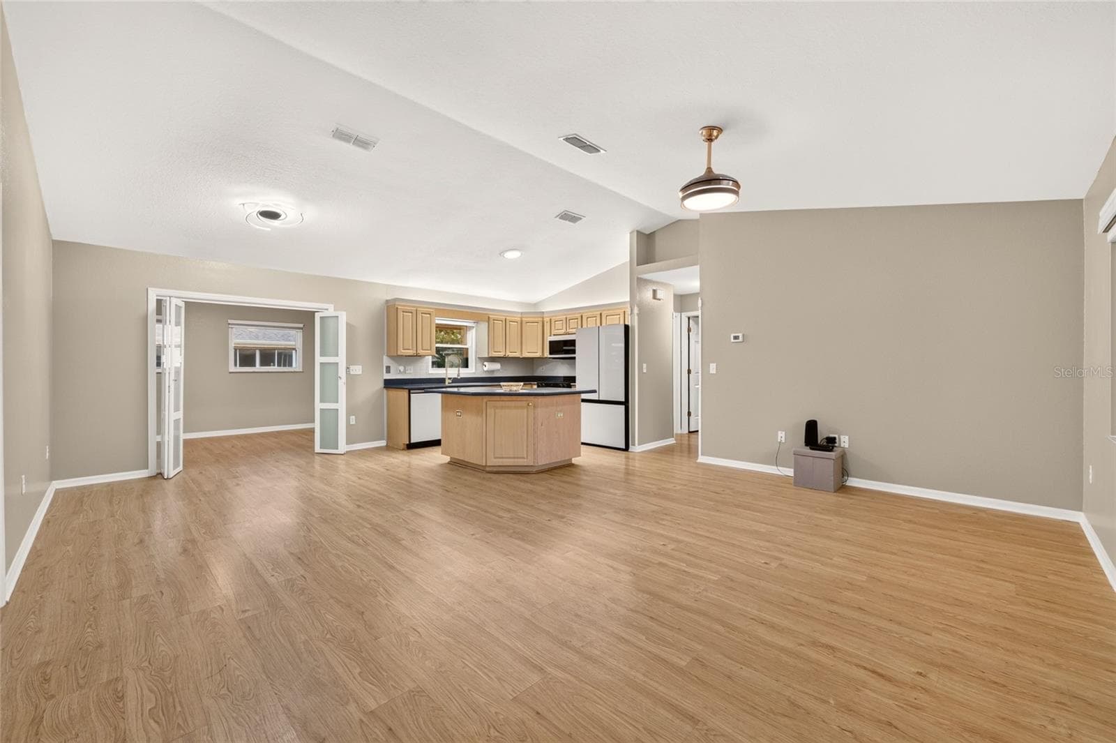 Single Family Residence at 11661 SW 137TH LOOP, DUNNELLON, photo 8 of 83