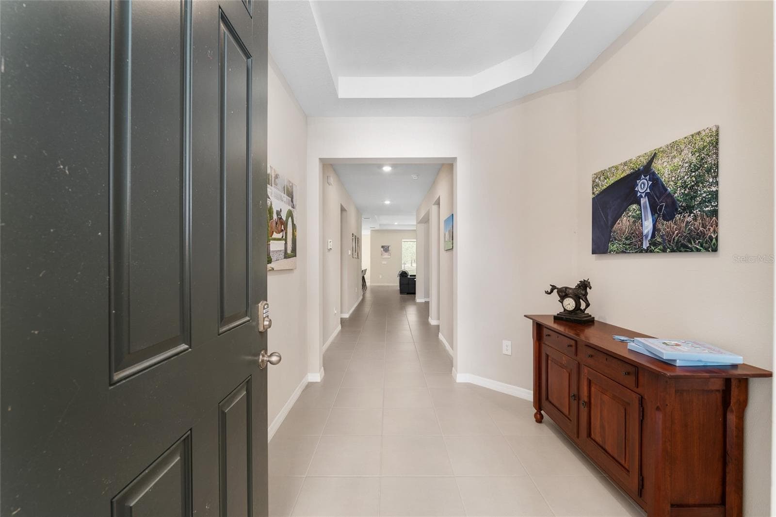 FRONT ENTRY WAY - 4940 NW 39TH LOOP, OCALA
