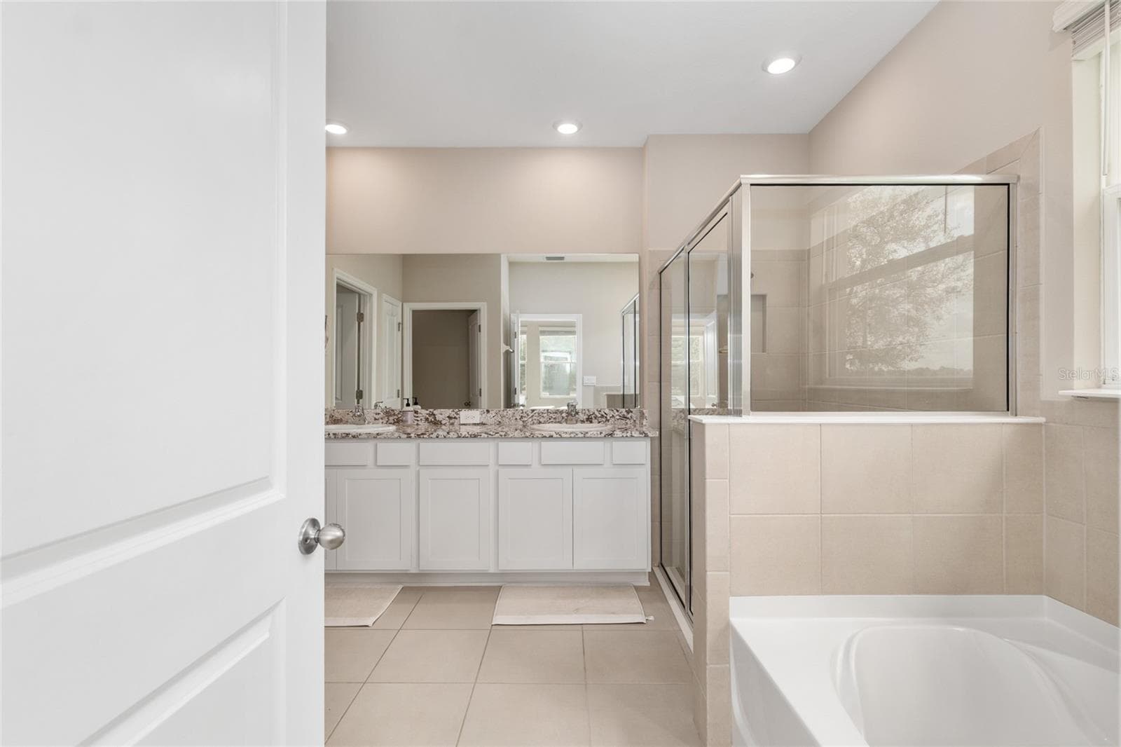 PRIMARY BATHROOM - 4940 NW 39TH LOOP, OCALA