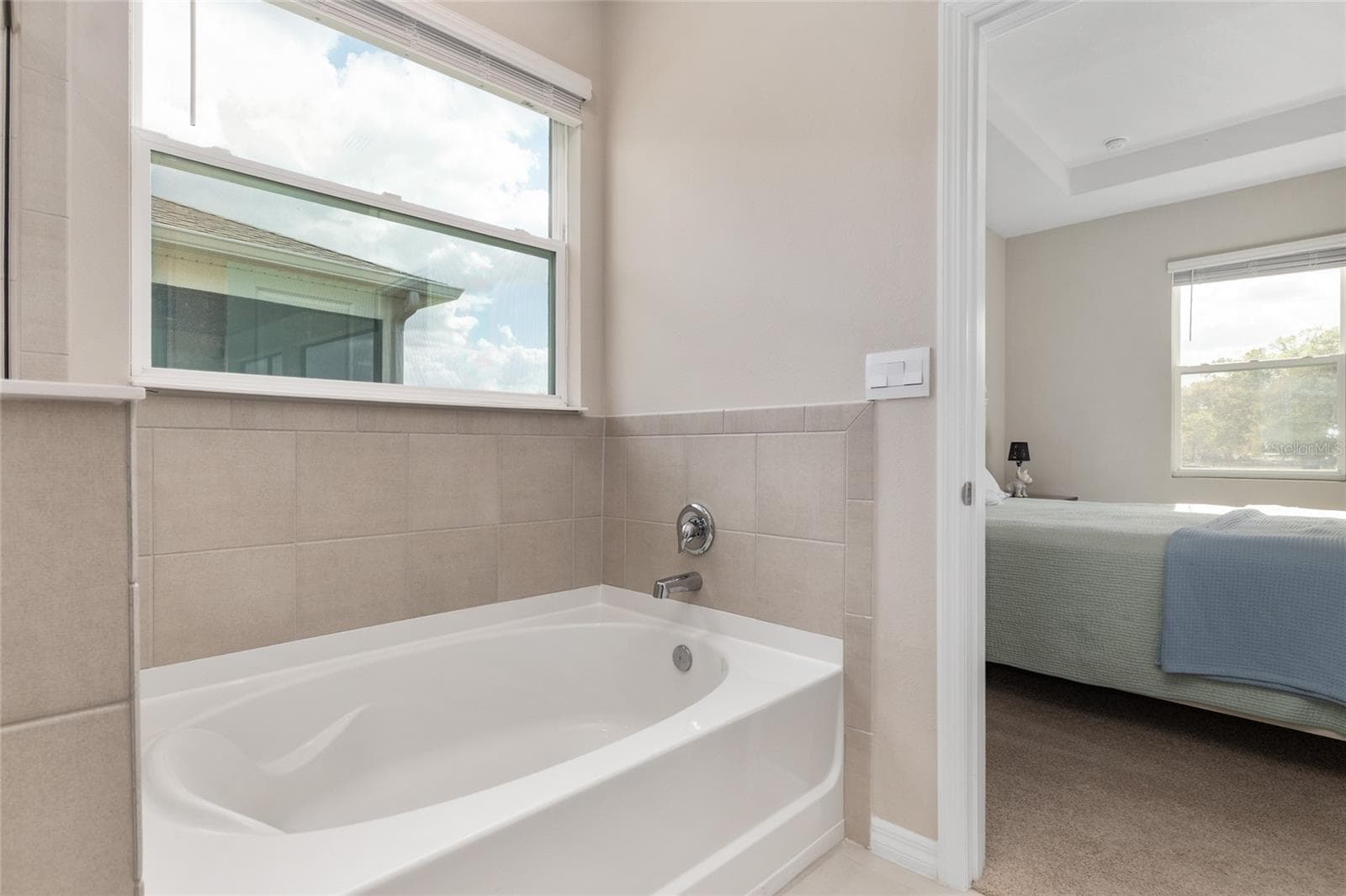 PRIMARY BATHROOM - 4940 NW 39TH LOOP, OCALA