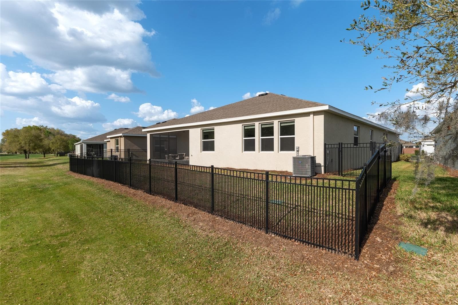 BACKYARD - 4940 NW 39TH LOOP, OCALA