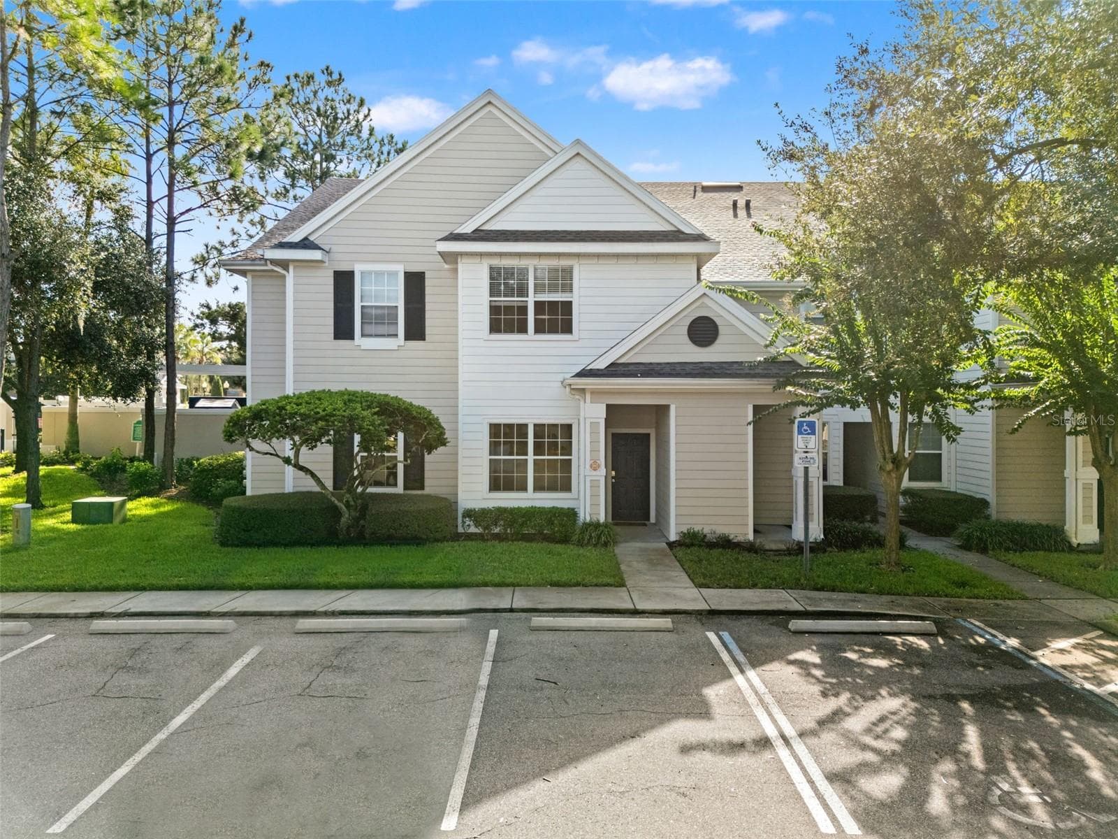431 SOUTHERN PECAN CIR #101