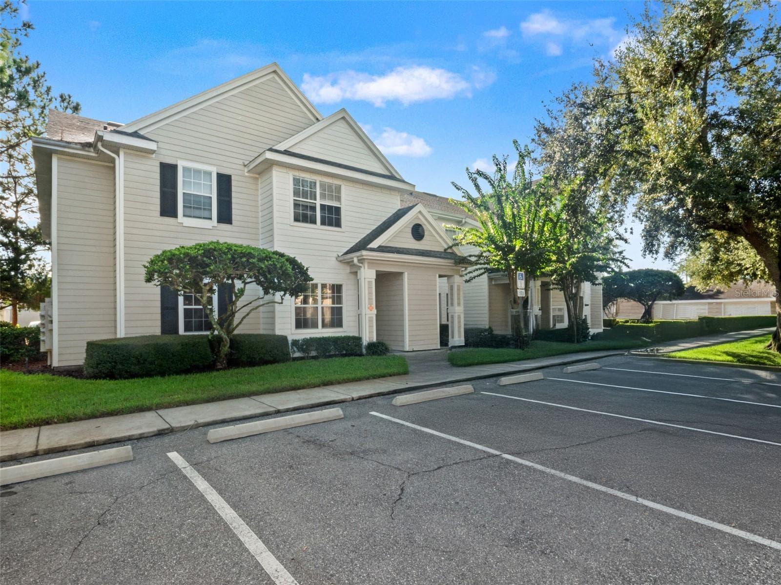 Front - 431 SOUTHERN PECAN CIR #101, WINTER GARDEN