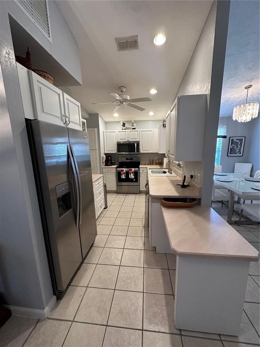 Kitchen - 11793 CREEK DR, ALACHUA