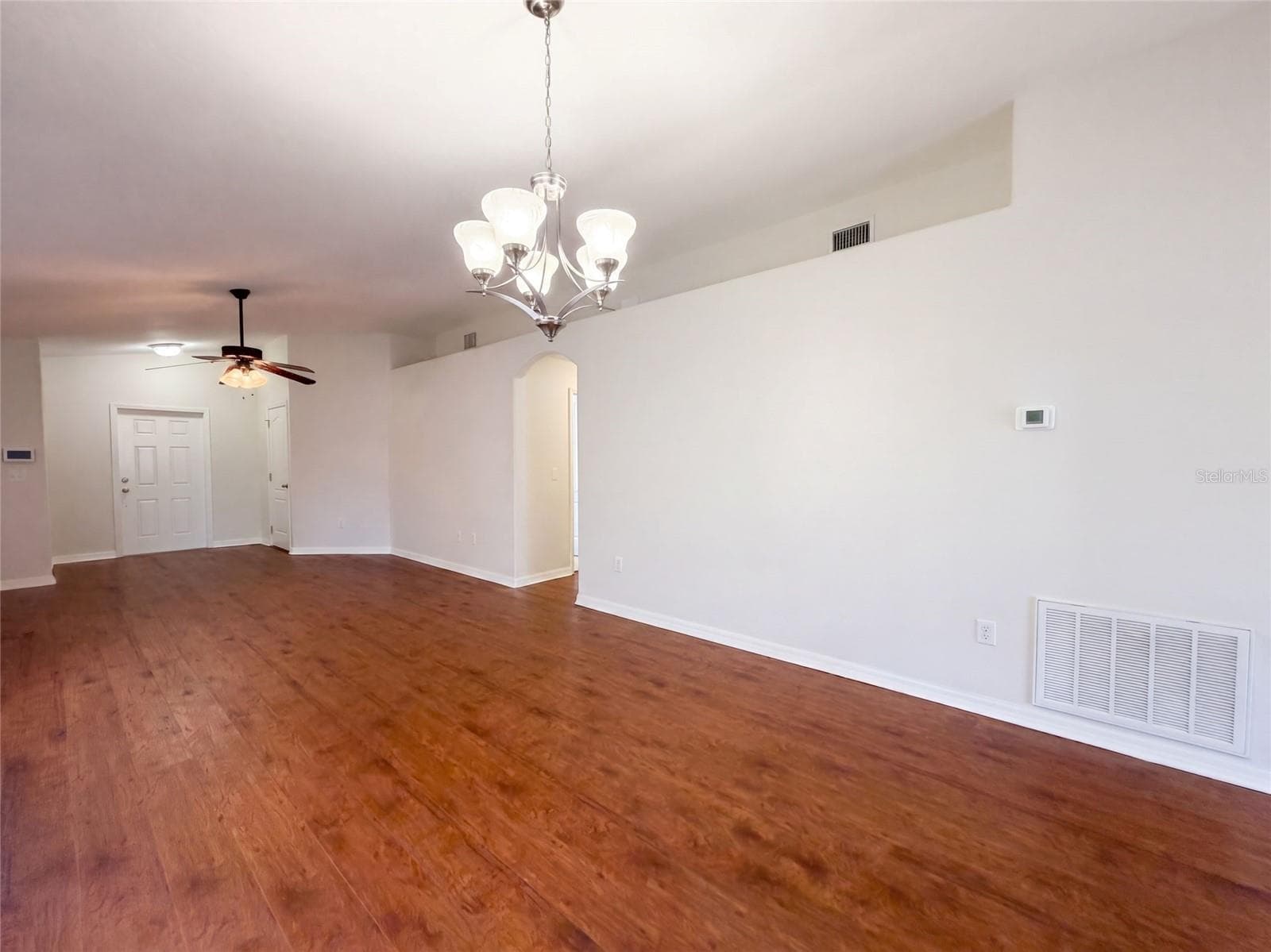 Single Family Residence at 10418 WHITE PEACOCK PL, RIVERVIEW, photo 7 of 24