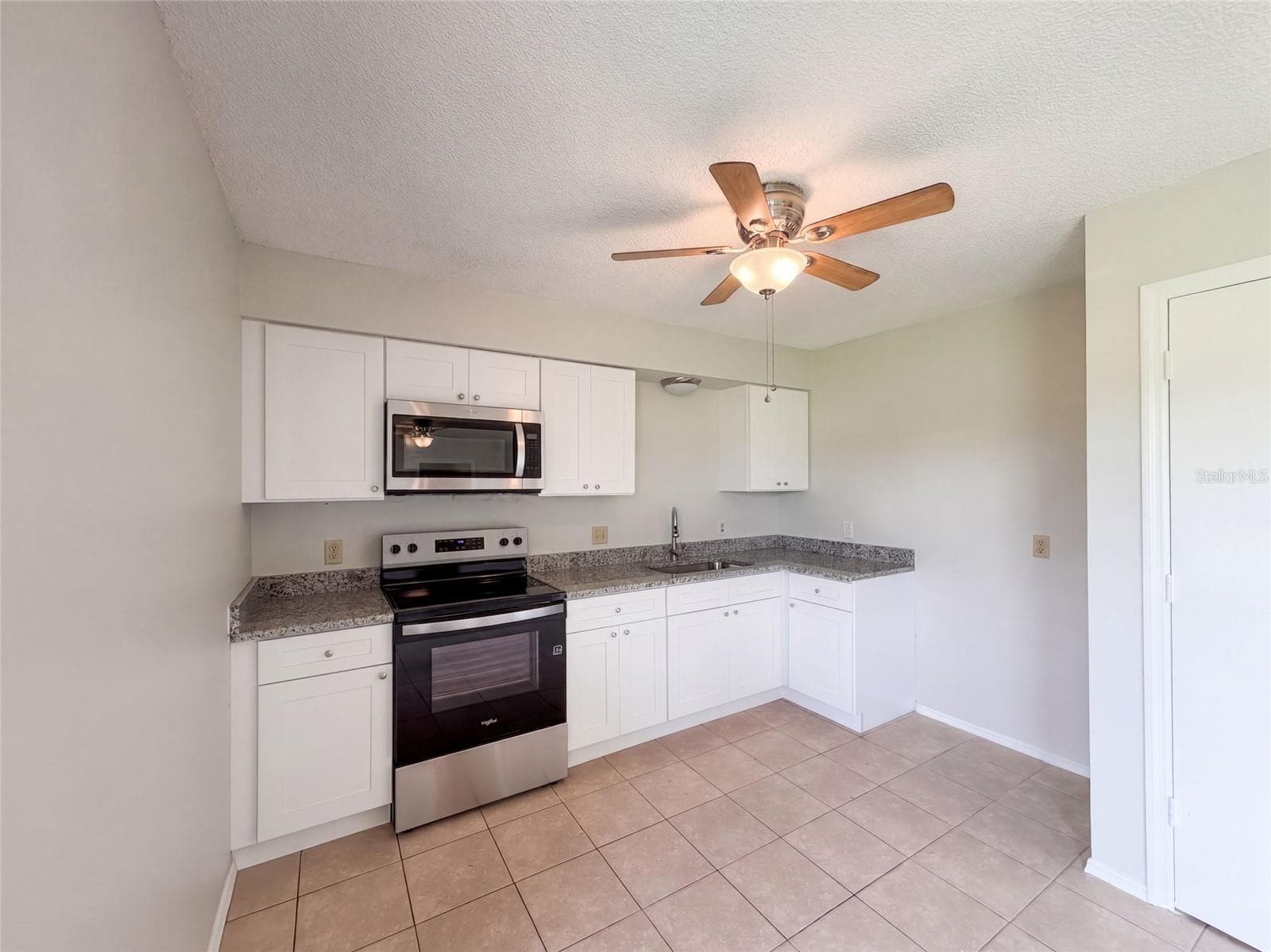 Single Family Residence at 1262 PADGETT CIR, LADY LAKE, photo 9 of 23