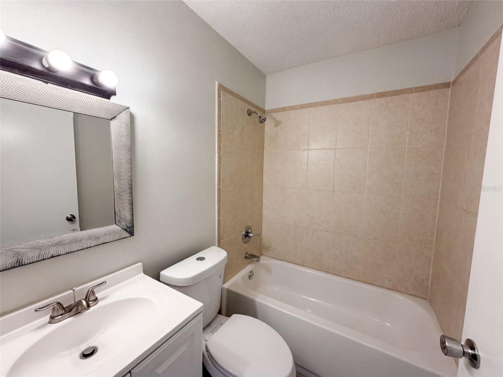 Single Family Residence at 1262 PADGETT CIR, LADY LAKE, photo 11 of 23