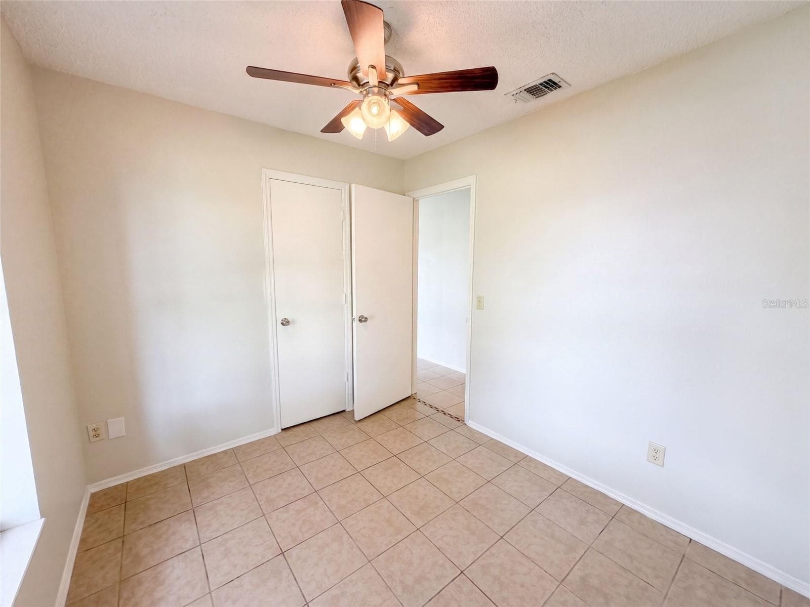 Single Family Residence at 1262 PADGETT CIR, LADY LAKE, photo 13 of 23