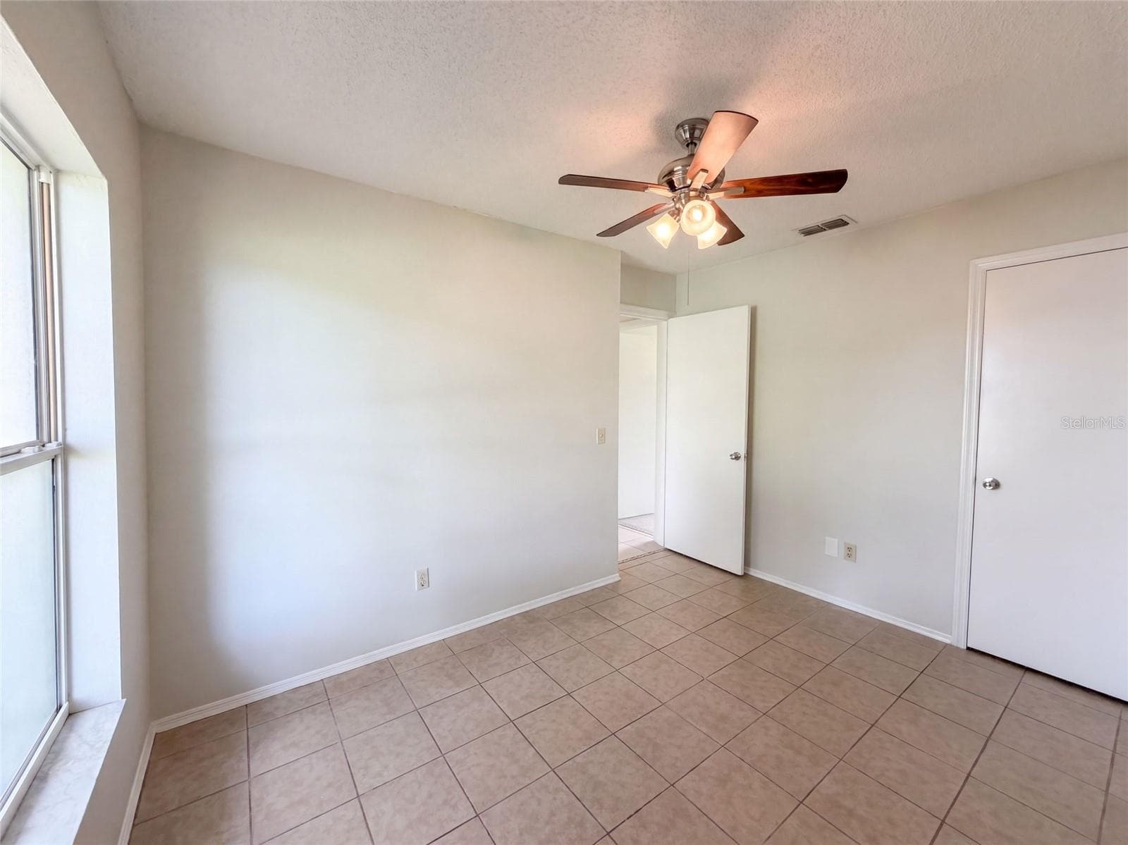 Single Family Residence at 1262 PADGETT CIR, LADY LAKE, photo 16 of 23