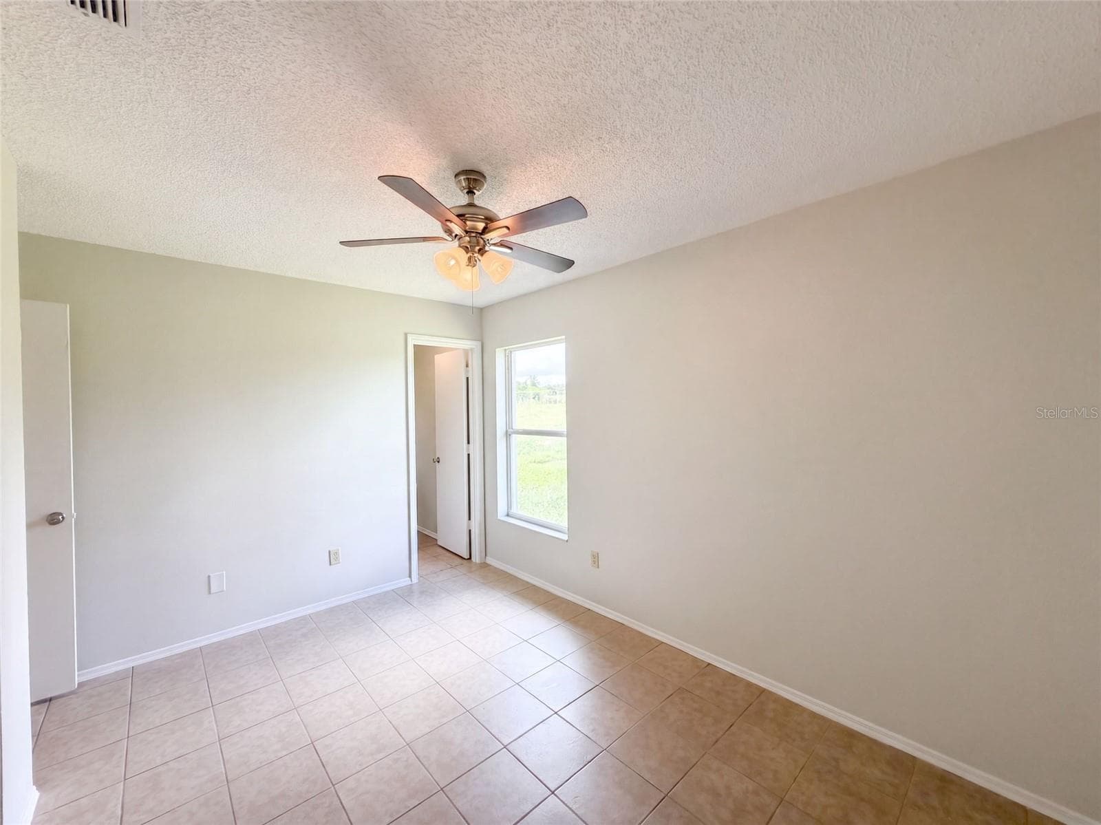 Single Family Residence at 1262 PADGETT CIR, LADY LAKE, photo 21 of 23