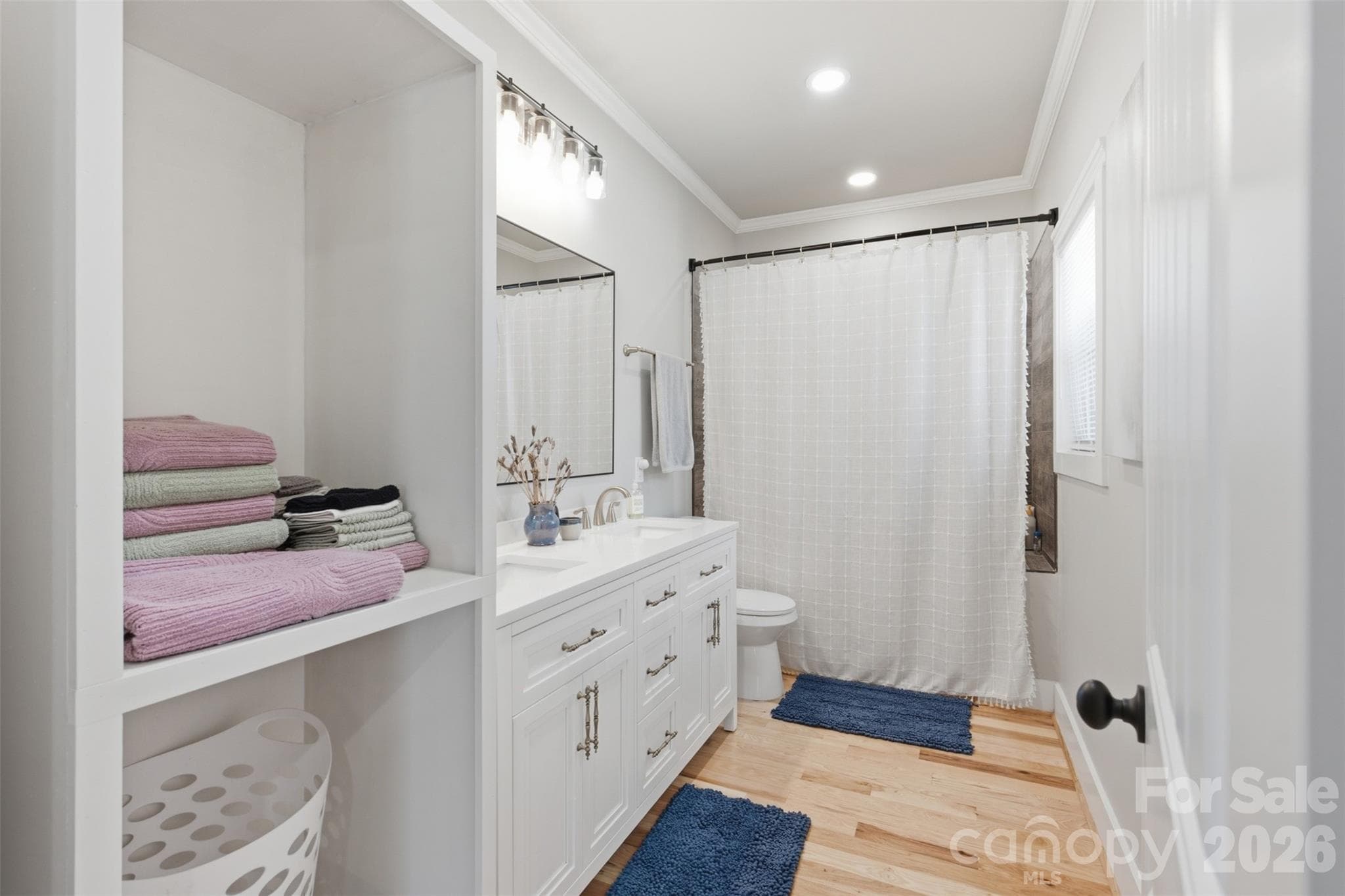Single Family Residence at 5712 Hoover Elmore Road, Vale, photo 14 of 23
