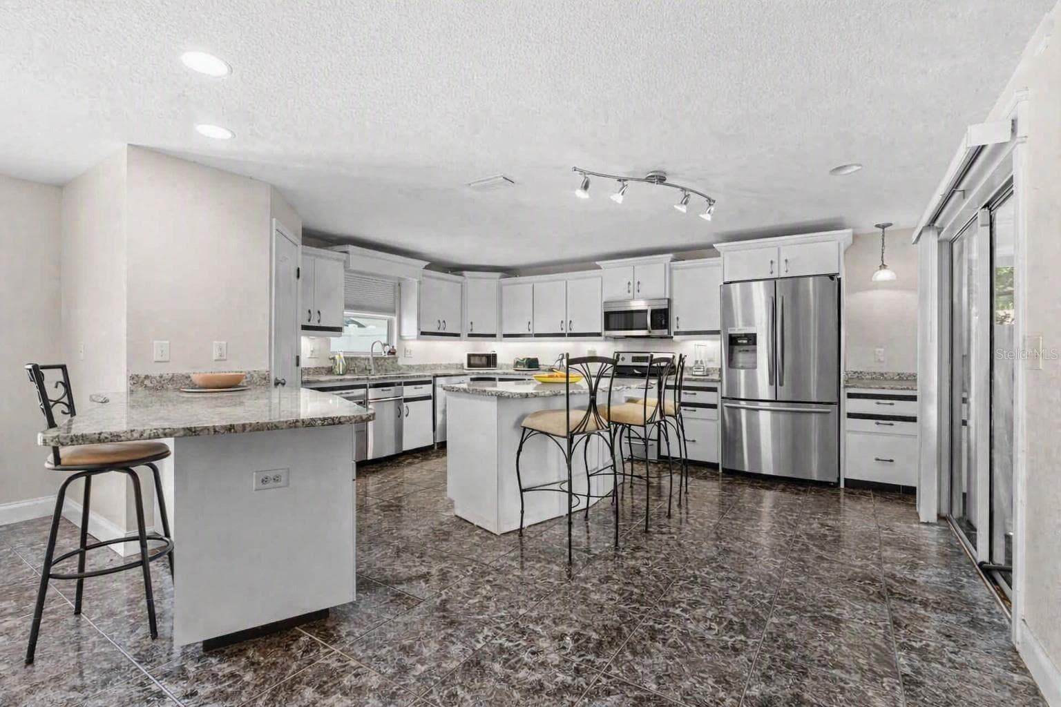 Single Family Residence at 1945 FERN PALM DR, EDGEWATER, photo 13 of 43