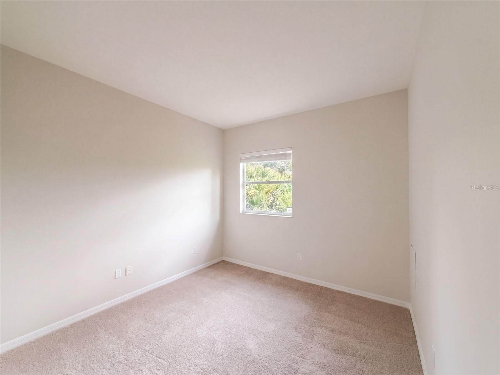 Single Family Residence at 27 RUSSMAN LN, PALM COAST, photo 10 of 24