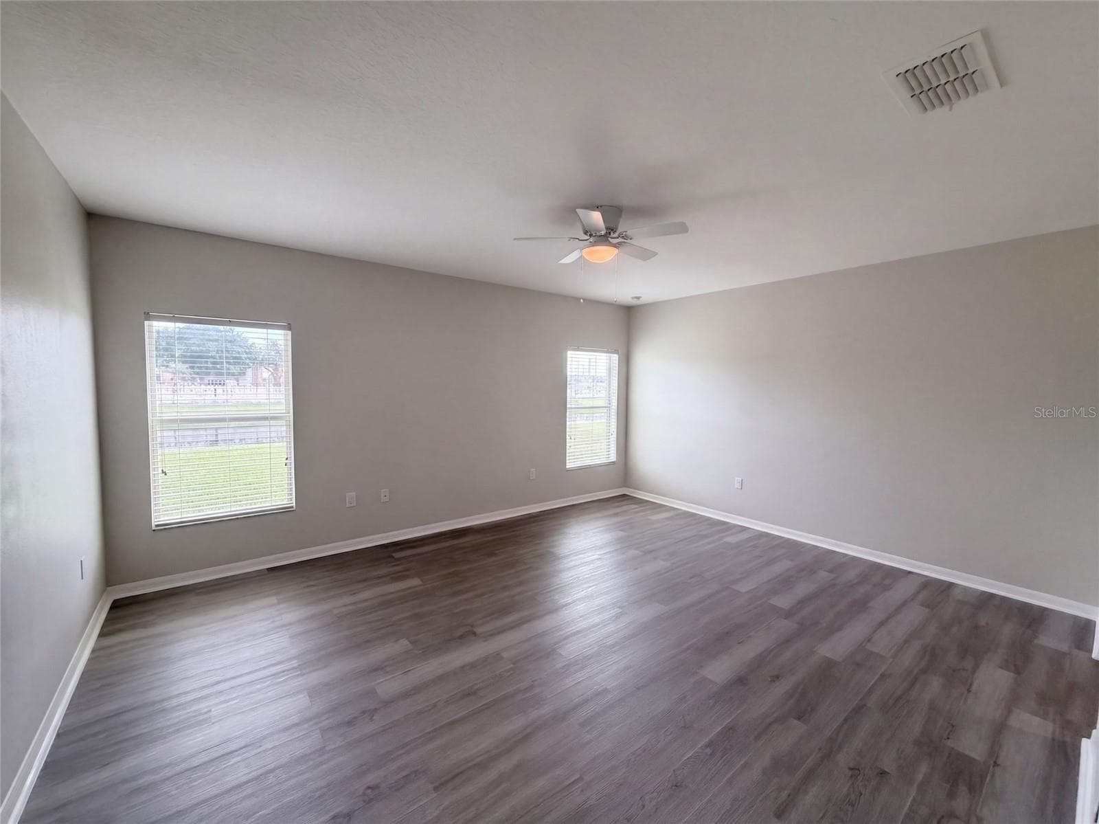 Single Family Residence at 3508 YACHT CLUB CT, KISSIMMEE, photo 12 of 39