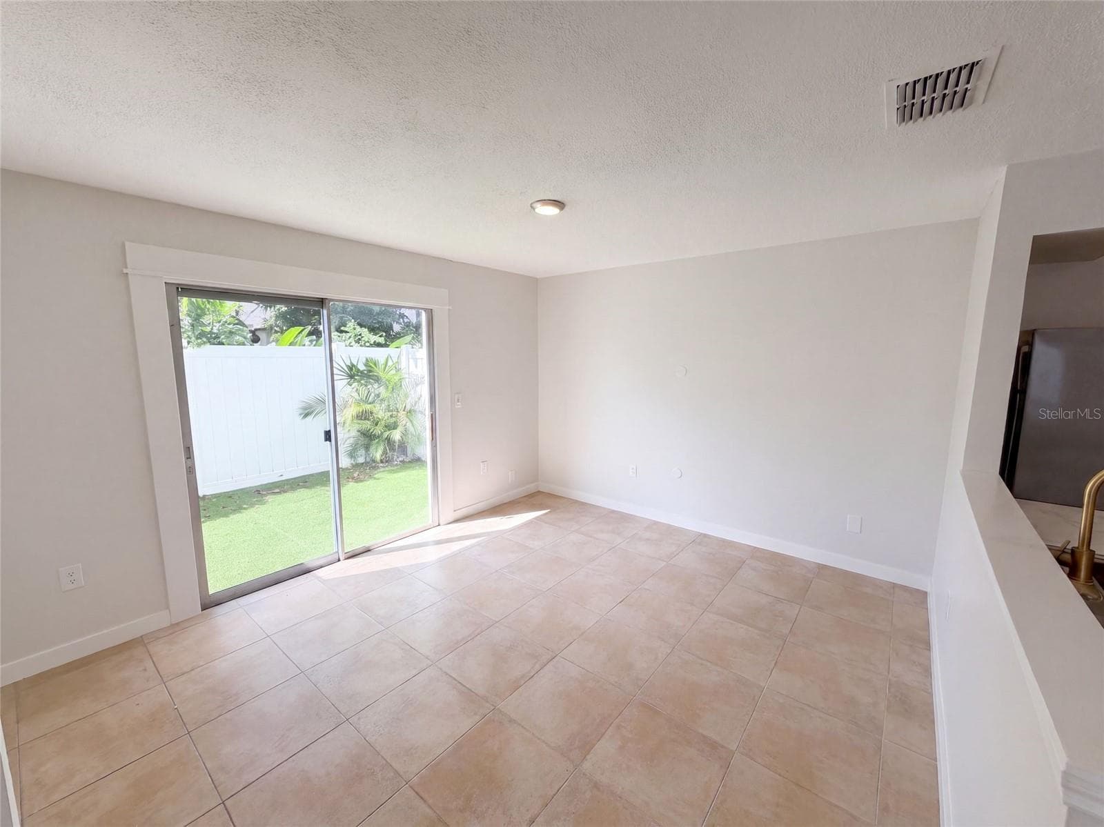Townhouse at 411 DORCHESTER SQ, LAKE MARY, photo 10 of 19