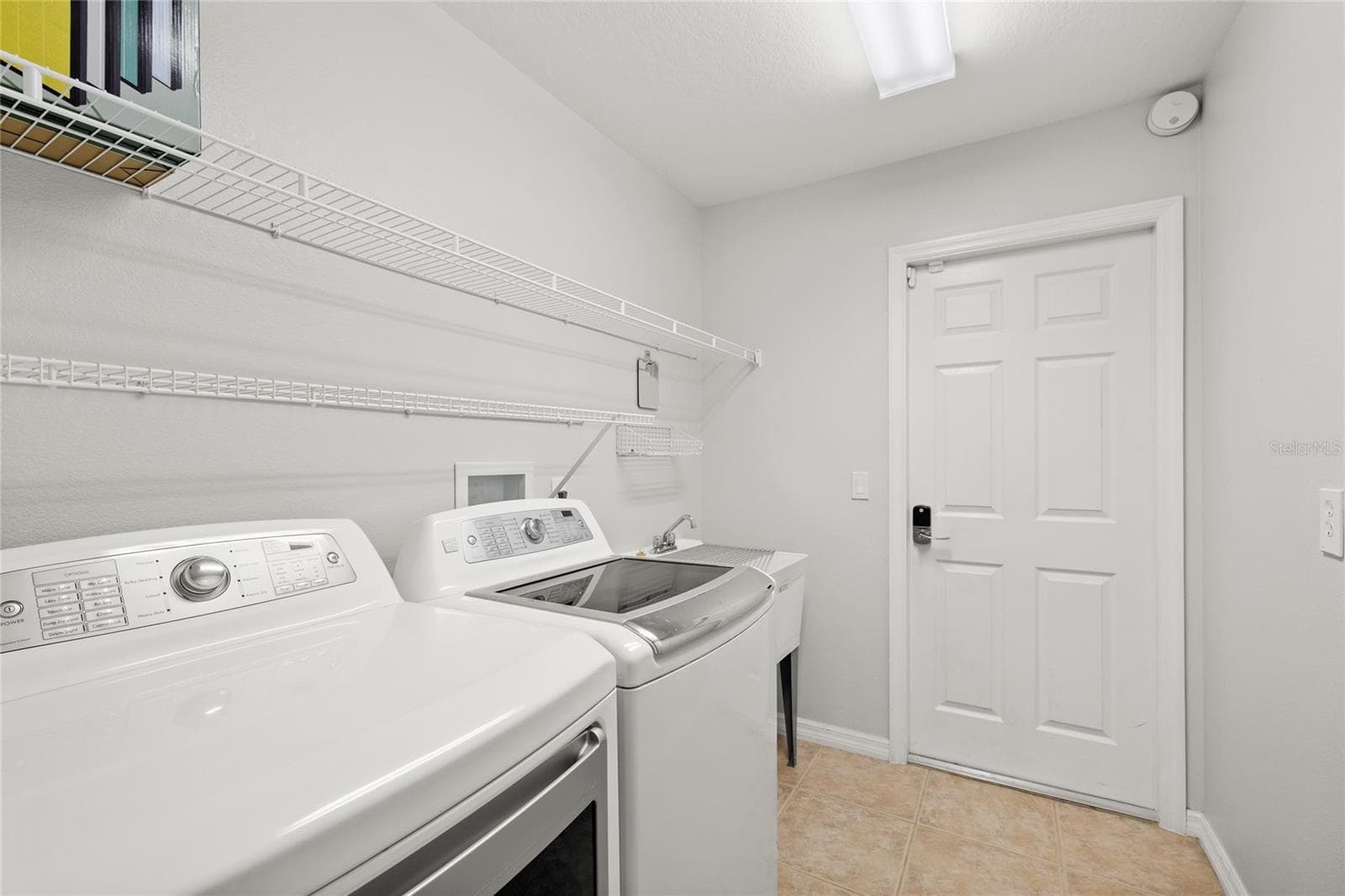 Single Family Residence at 147 COSTA LOOP, AUBURNDALE, photo 16 of 36