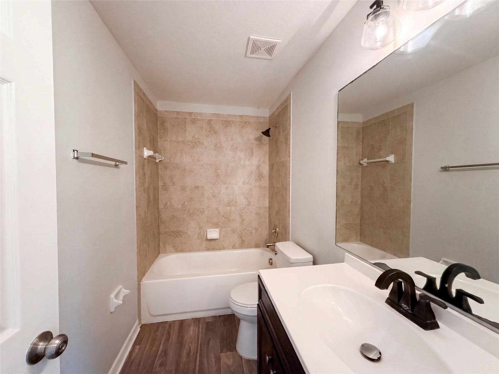 Single Family Residence at 705 5TH ST, WILDWOOD, photo 10 of 19