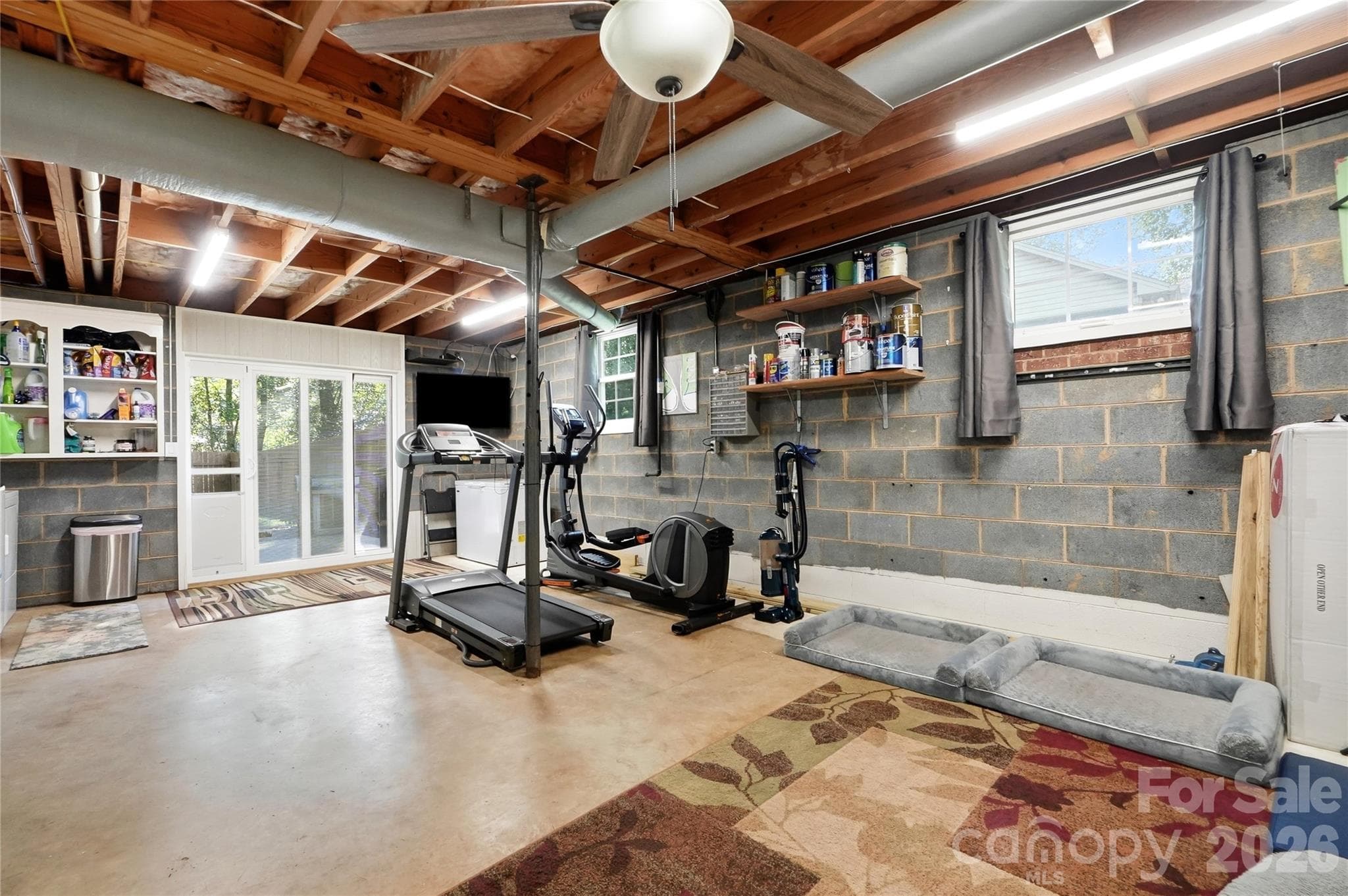 Laundry/Storage - 1690 26th Street NE, Hickory