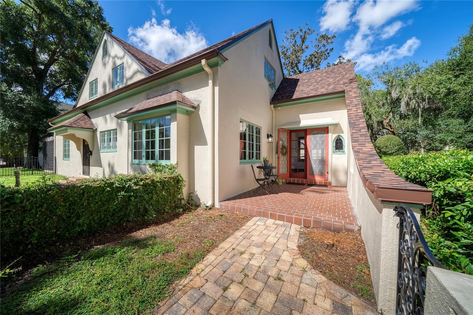 Single Family Residence at 1216 GOLDEN LN, ORLANDO, photo 3 of 54