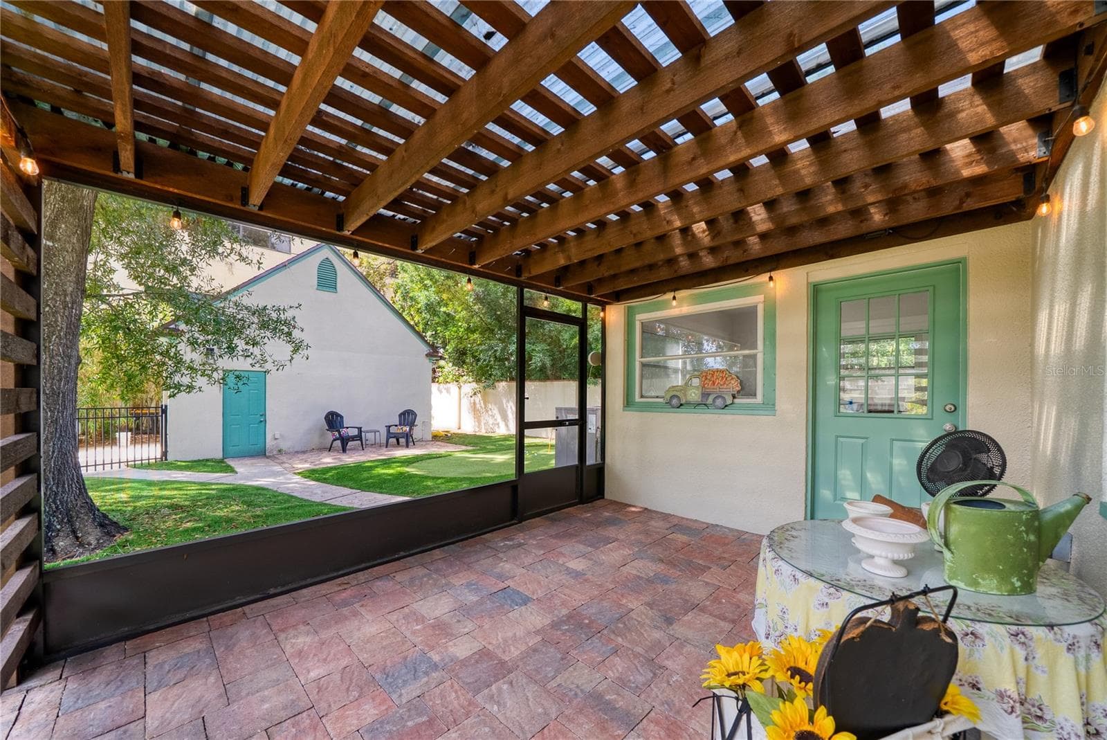 Screened back porch. - 1216 GOLDEN LN, ORLANDO
