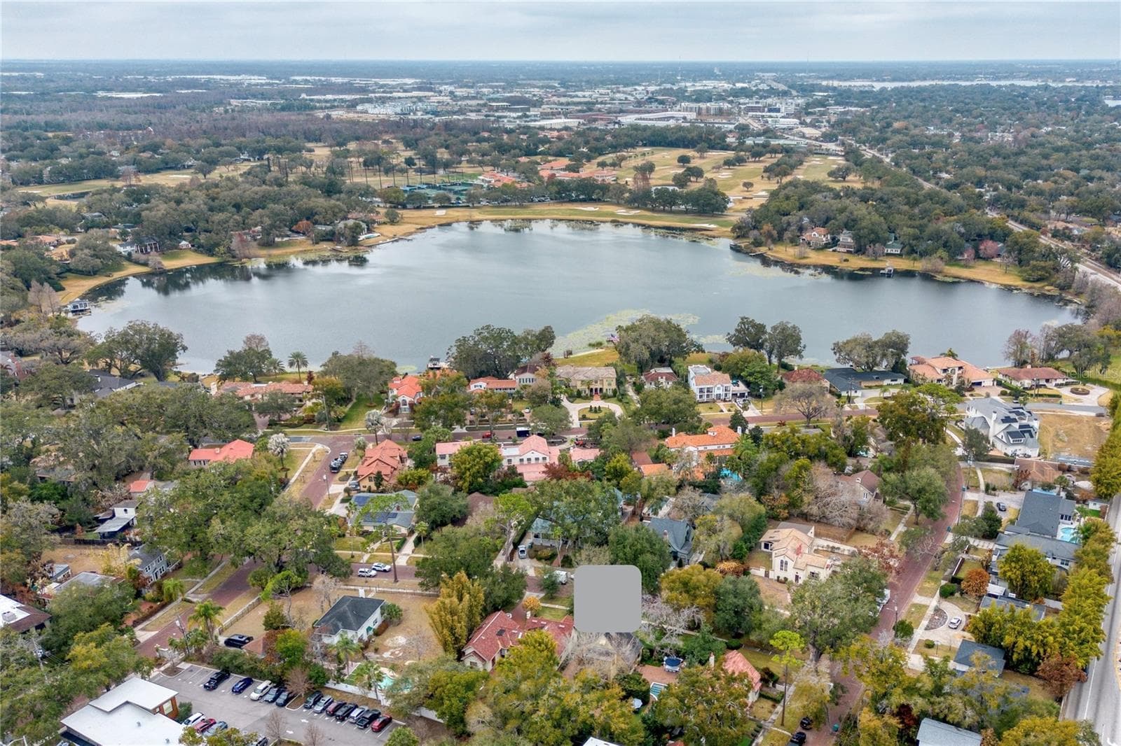 Spring Lake and the Country Club of Orlando. - 1216 GOLDEN LN, ORLANDO