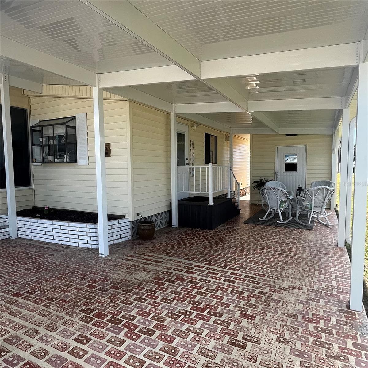 Manufactured Home at 808 53RD AVE E #209, BRADENTON, photo 12 of 40