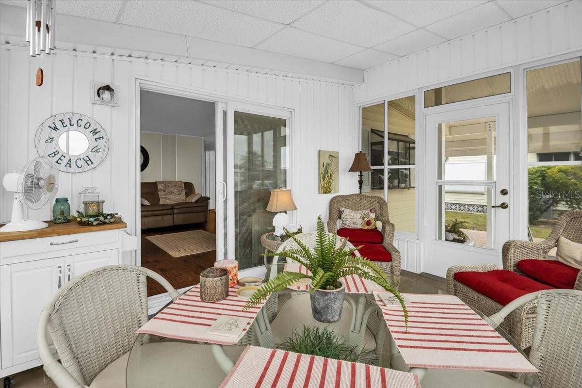 Manufactured Home at 808 53RD AVE E #209, BRADENTON, photo 30 of 40