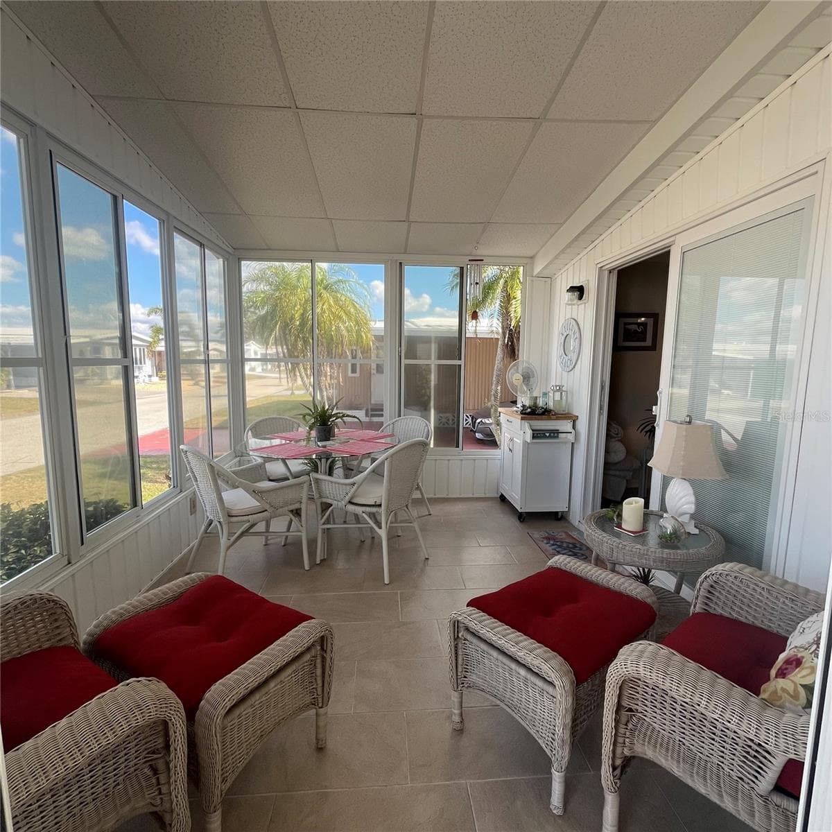 Manufactured Home at 808 53RD AVE E #209, BRADENTON, photo 31 of 40