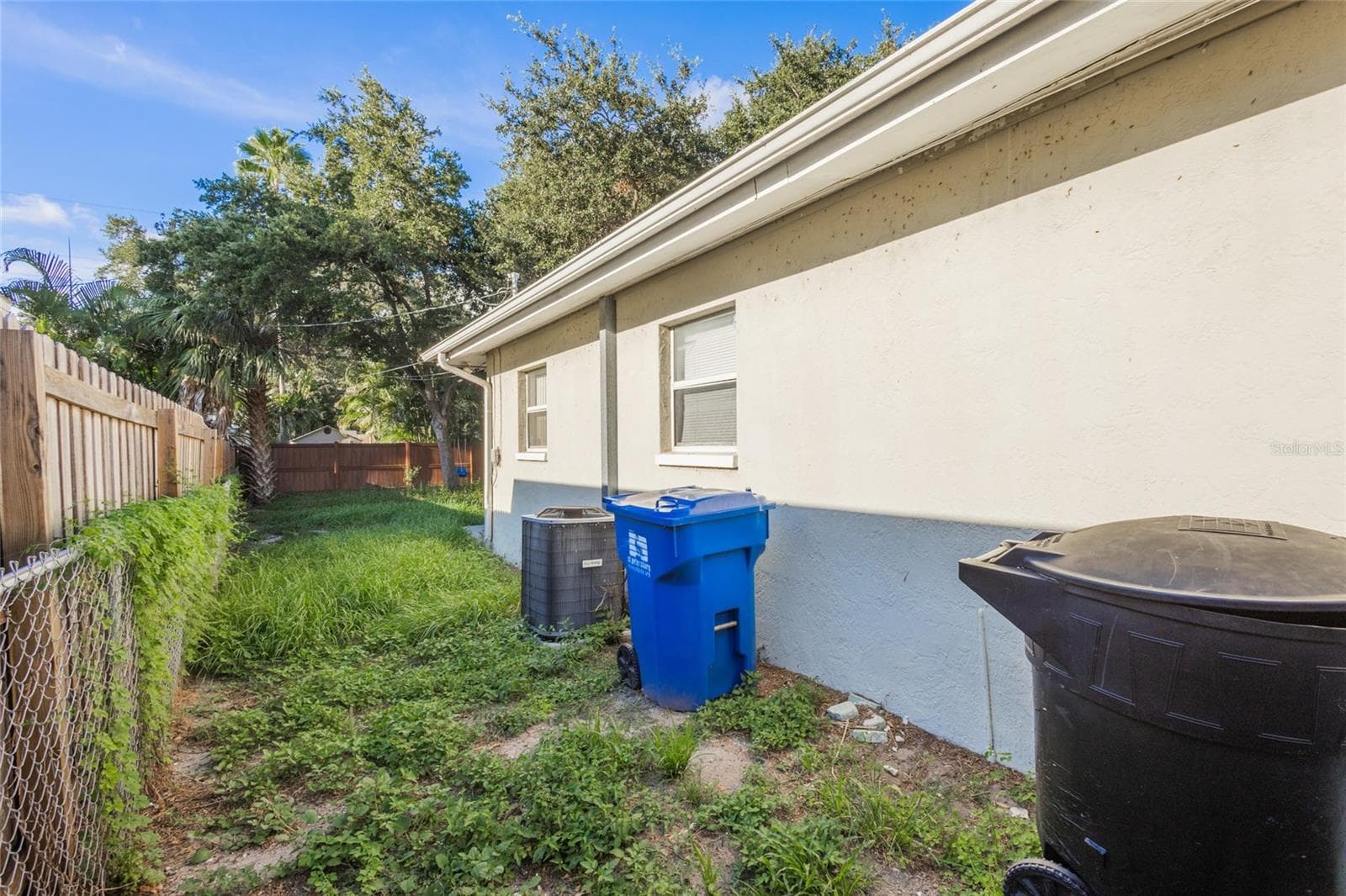 Single Family Residence at 8081 28TH AVE N, ST PETERSBURG, photo 25 of 31