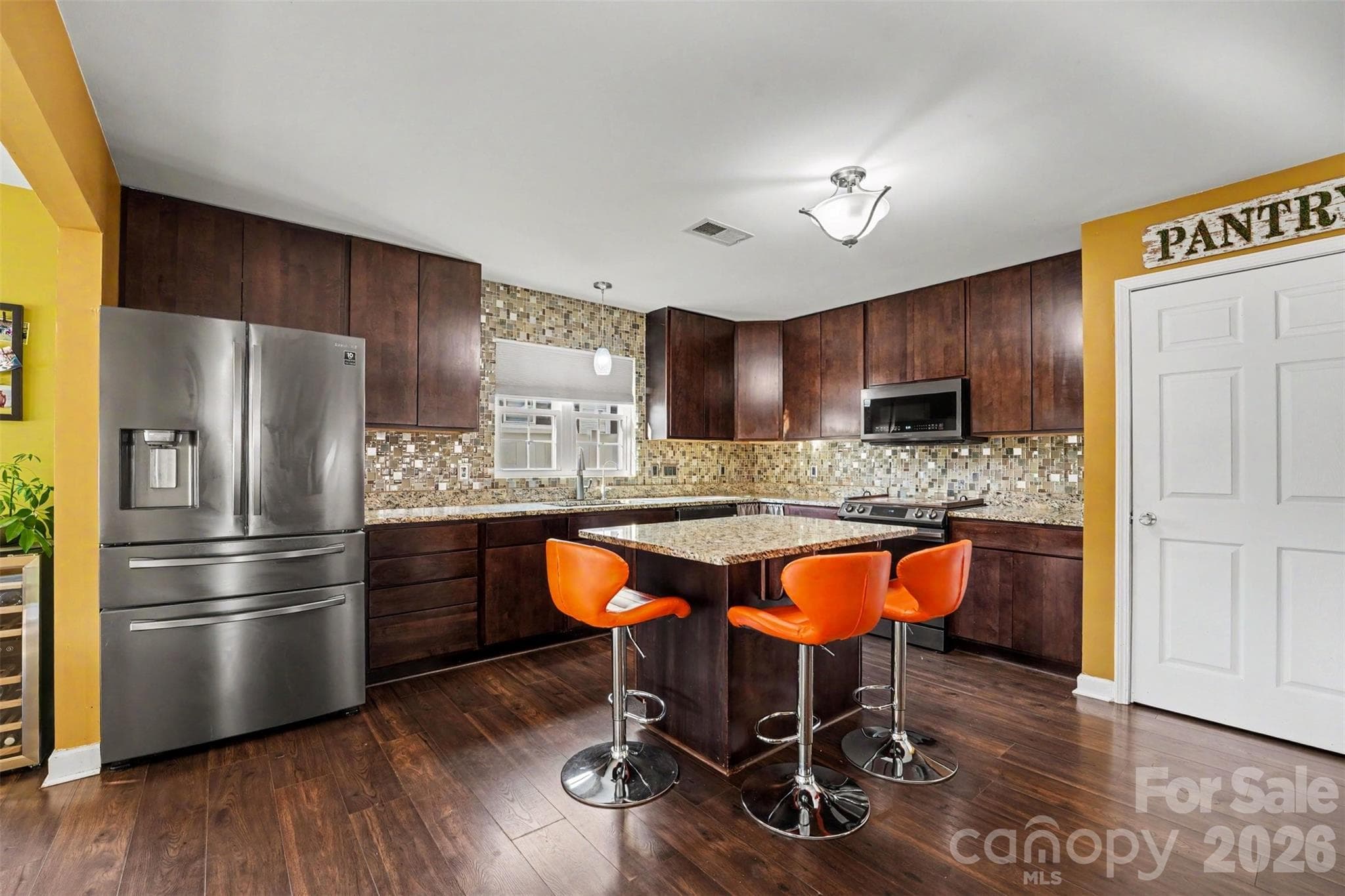 Single Family Residence at 3467 Judith Place, Denver, photo 12 of 39