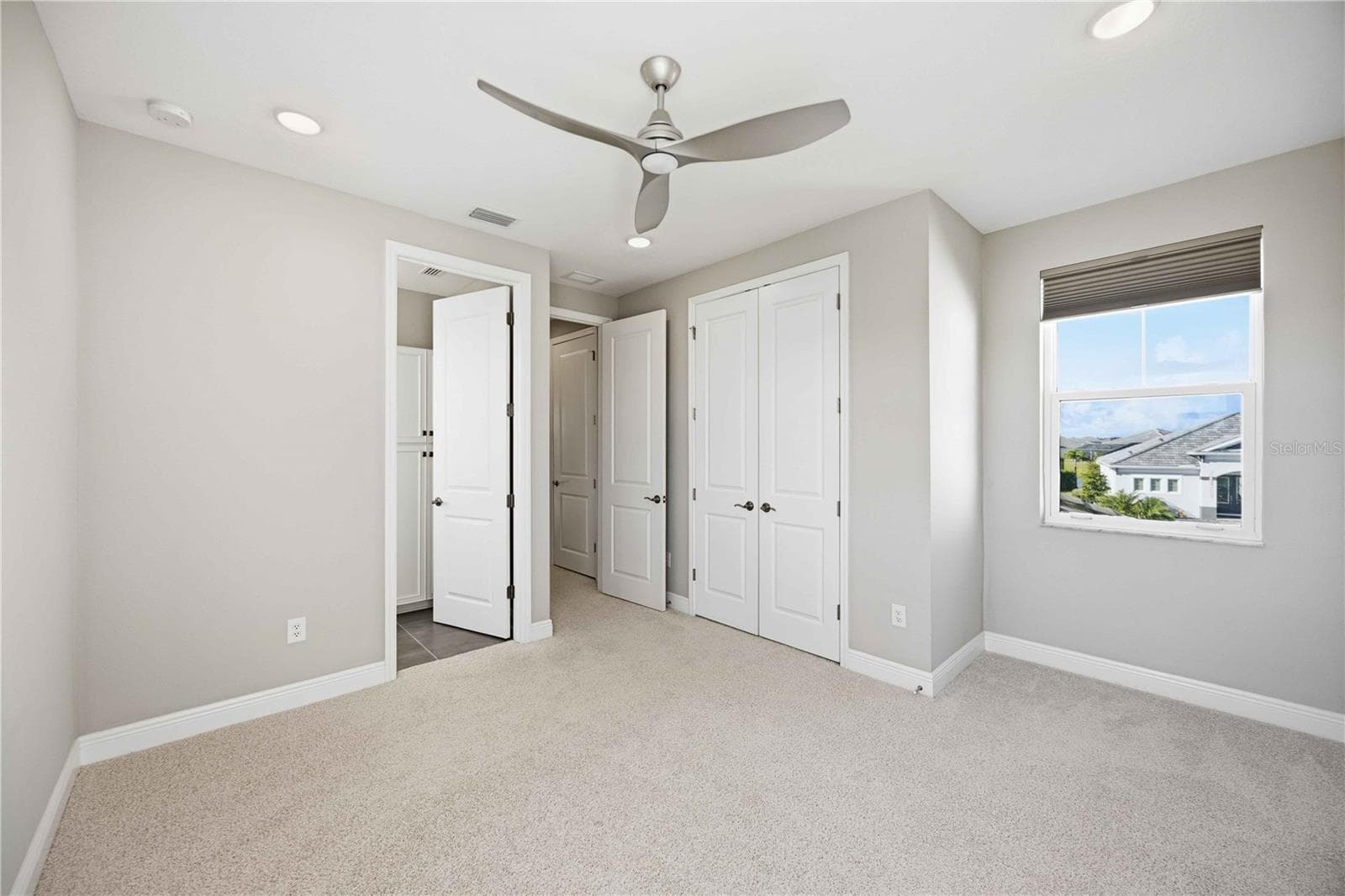 Single Family Residence at 4745 ANTRIM DR, SARASOTA, photo 20 of 39