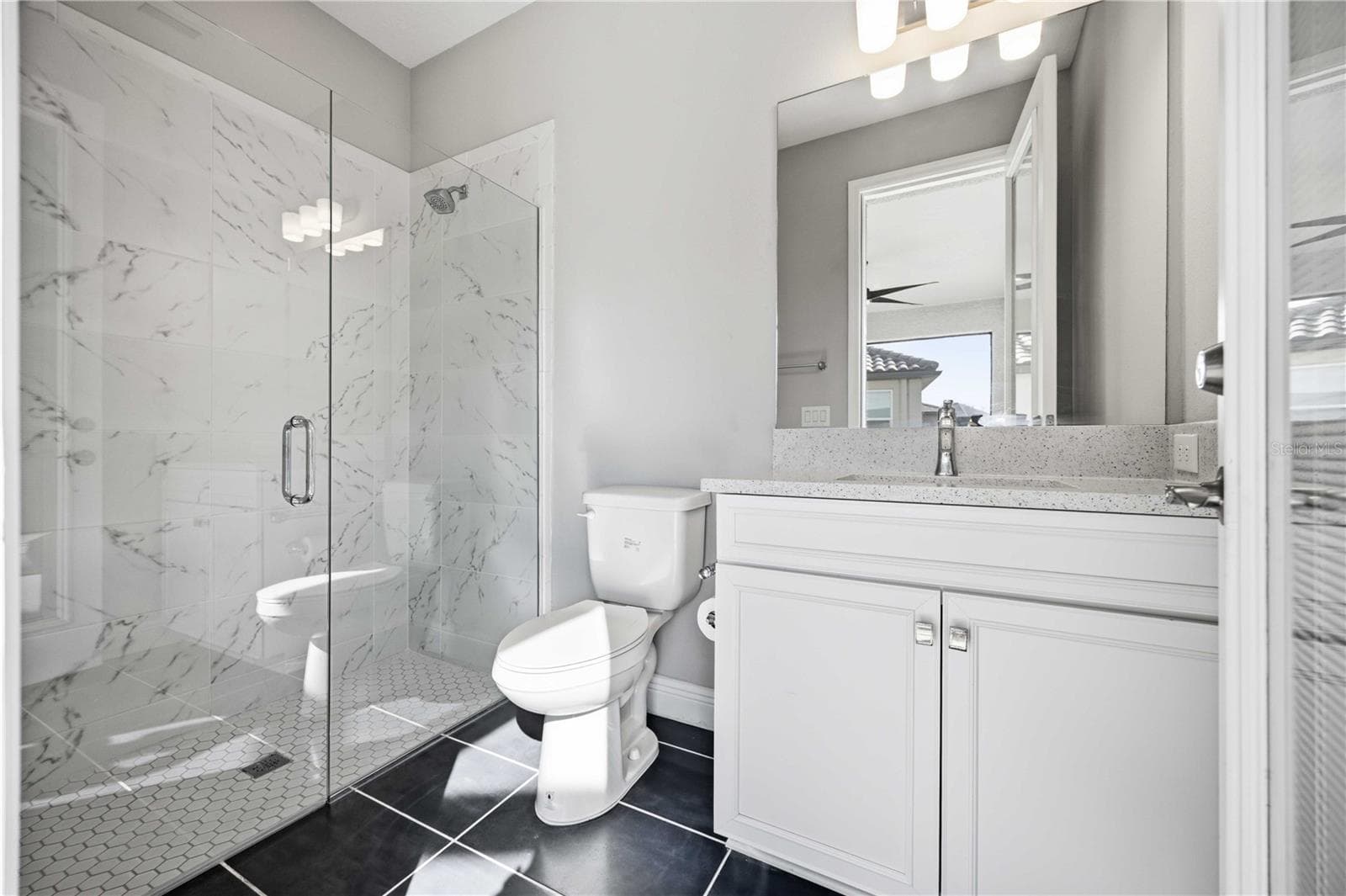 Single Family Residence at 4745 ANTRIM DR, SARASOTA, photo 33 of 39