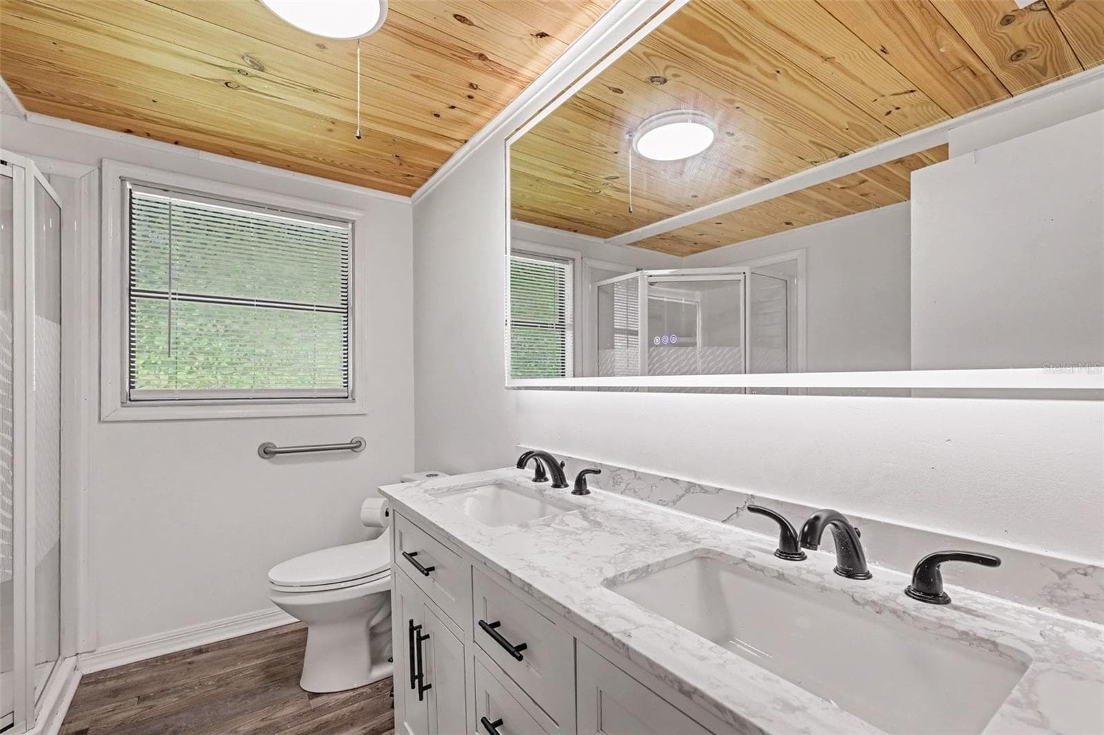 Single Family Residence at 5601 S PERCH DR, FLORAL CITY, photo 14 of 34