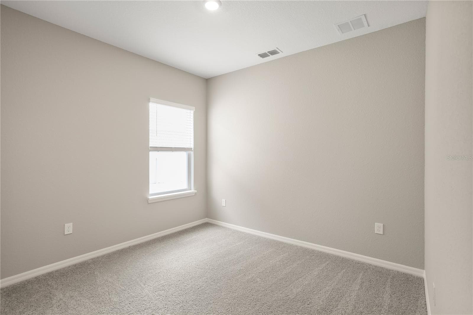Single Family Residence at 4035 KINDLING WOOD WAY, ST CLOUD, photo 20 of 35