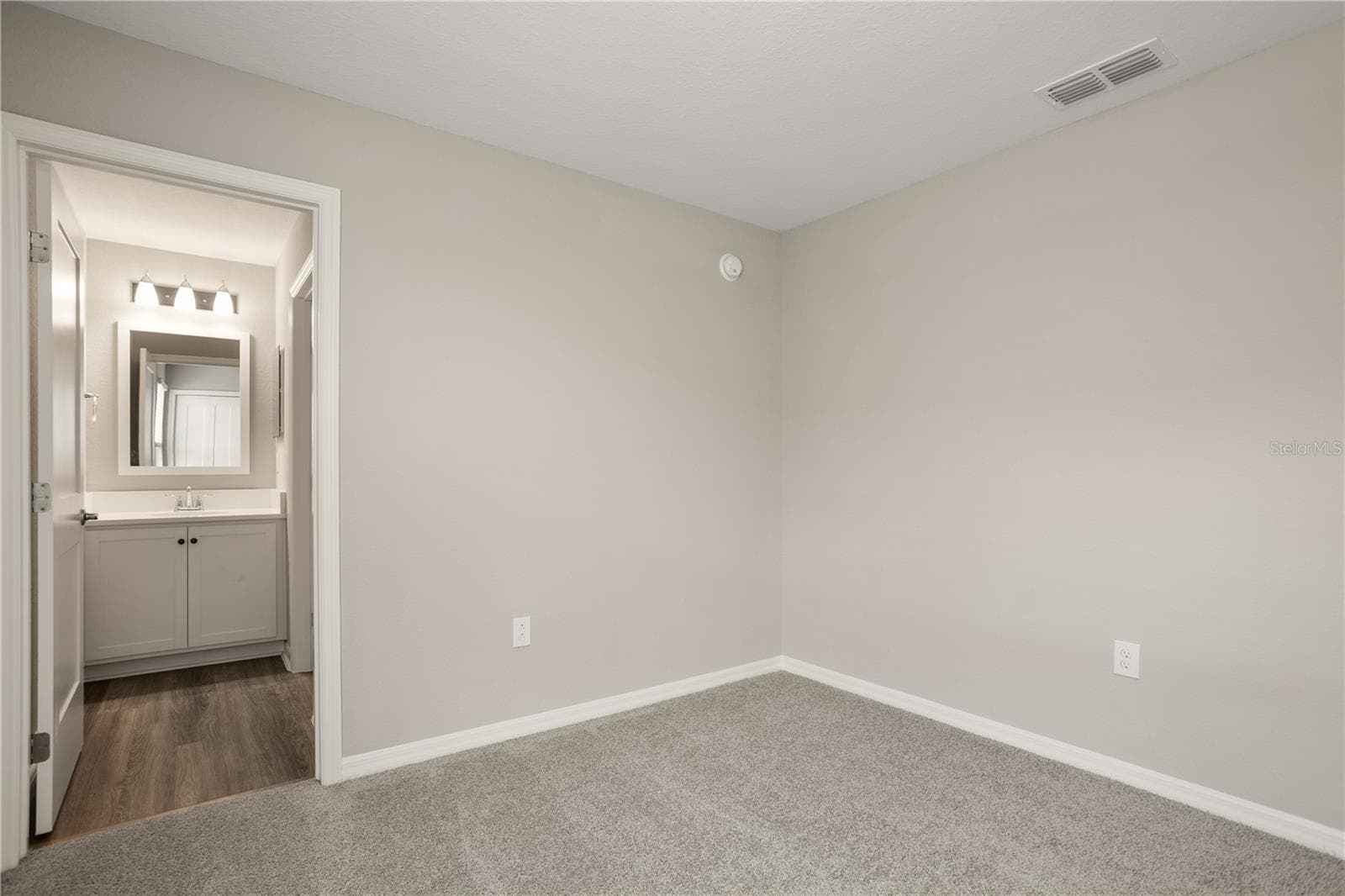 Single Family Residence at 4035 KINDLING WOOD WAY, ST CLOUD, photo 21 of 35