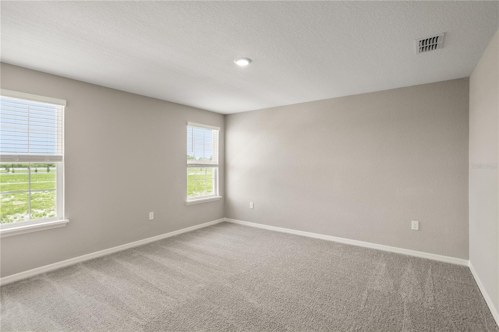 Single Family Residence at 4035 KINDLING WOOD WAY, ST CLOUD, photo 31 of 35
