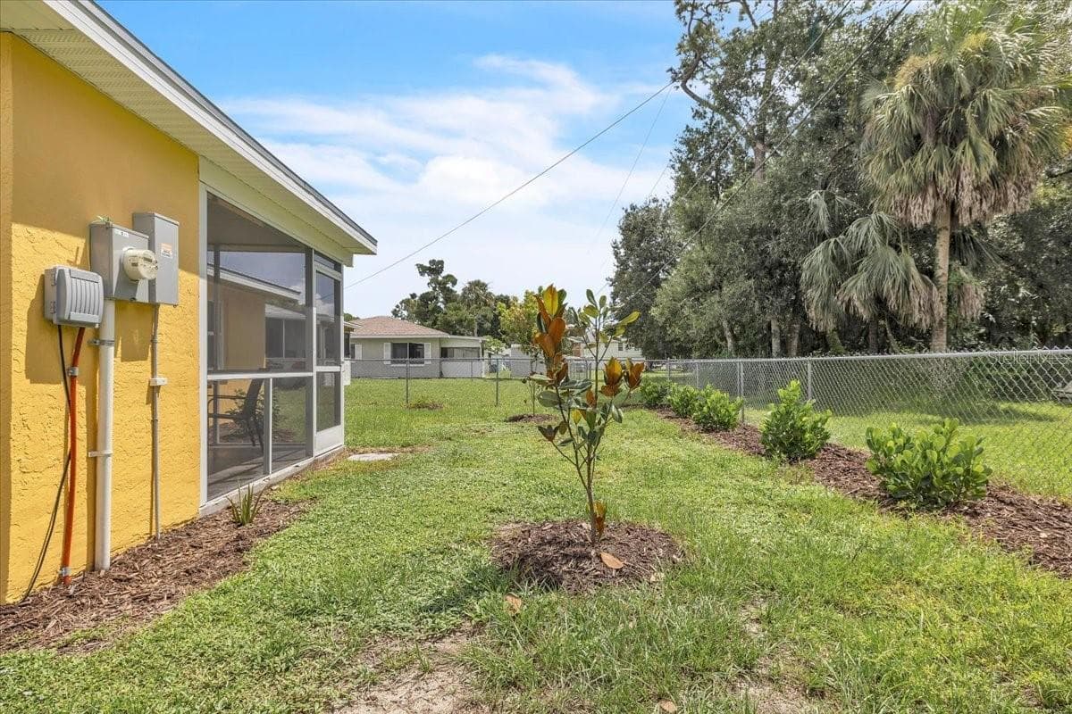 Single Family Residence at 537 CAPITOL ST, NORTH FORT MYERS, photo 26 of 35