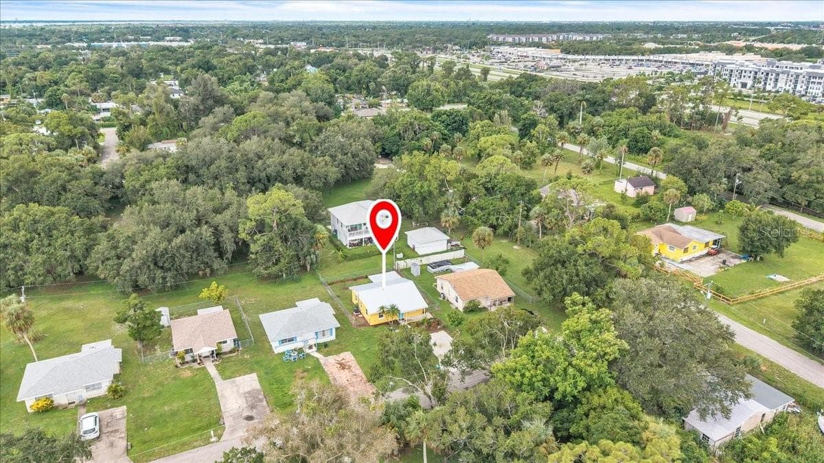 Single Family Residence at 537 CAPITOL ST, NORTH FORT MYERS, photo 28 of 35
