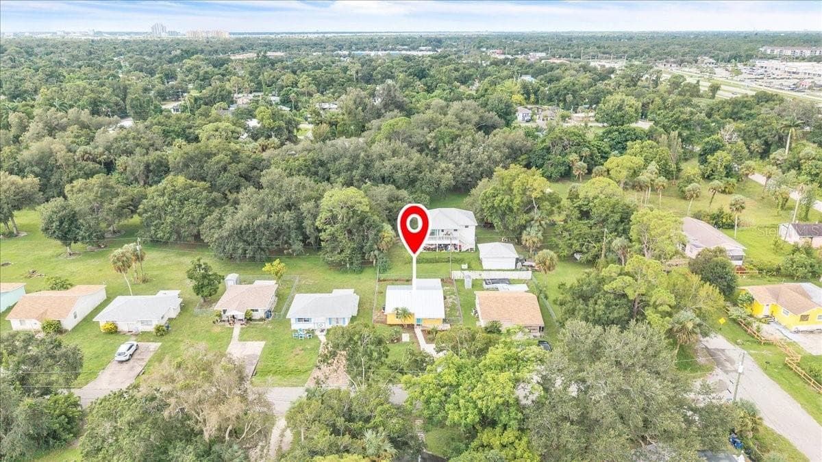 Single Family Residence at 537 CAPITOL ST, NORTH FORT MYERS, photo 29 of 35