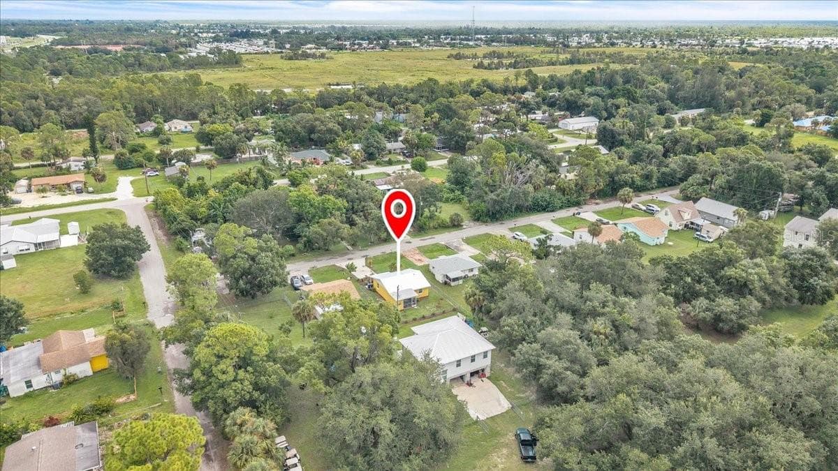 Single Family Residence at 537 CAPITOL ST, NORTH FORT MYERS, photo 31 of 35