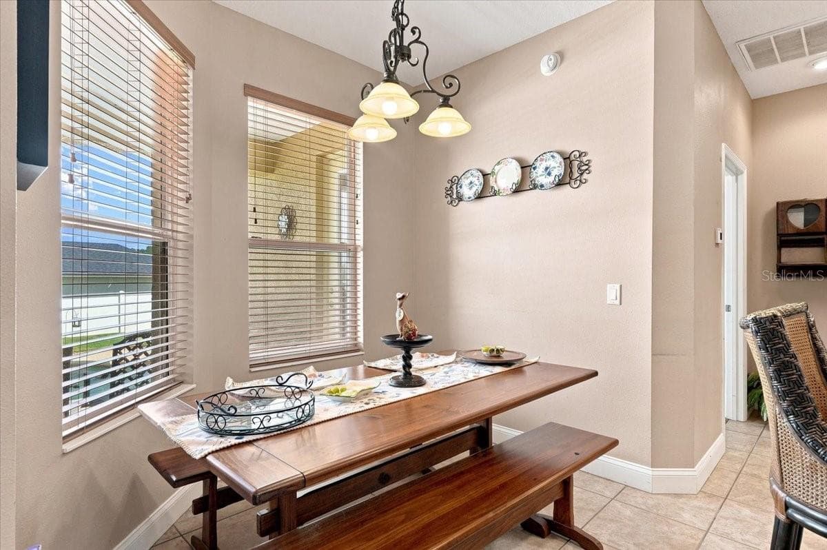 Single Family Residence at 5326 KINSLEY LN, LAKELAND, photo 15 of 53
